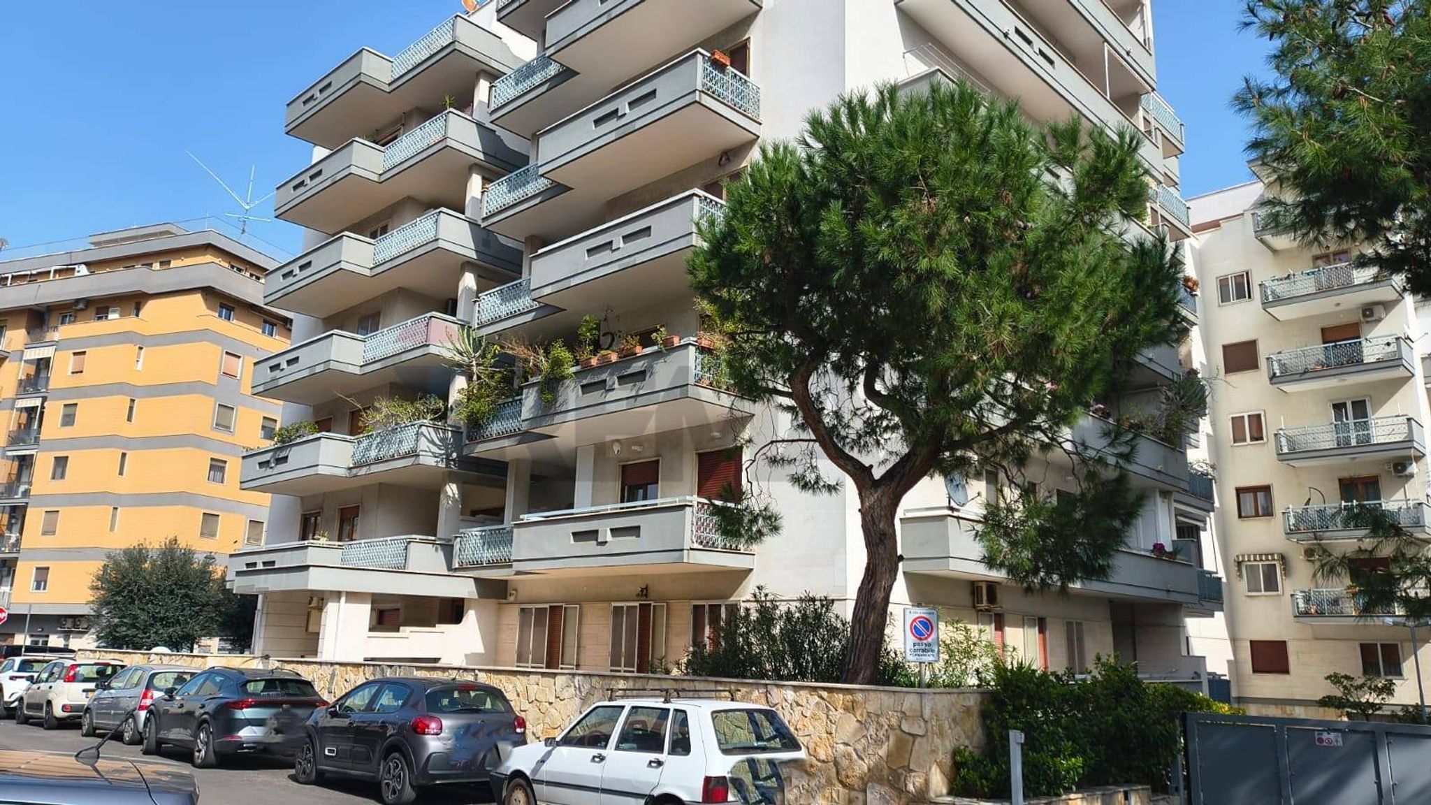 Edificio all'aperto