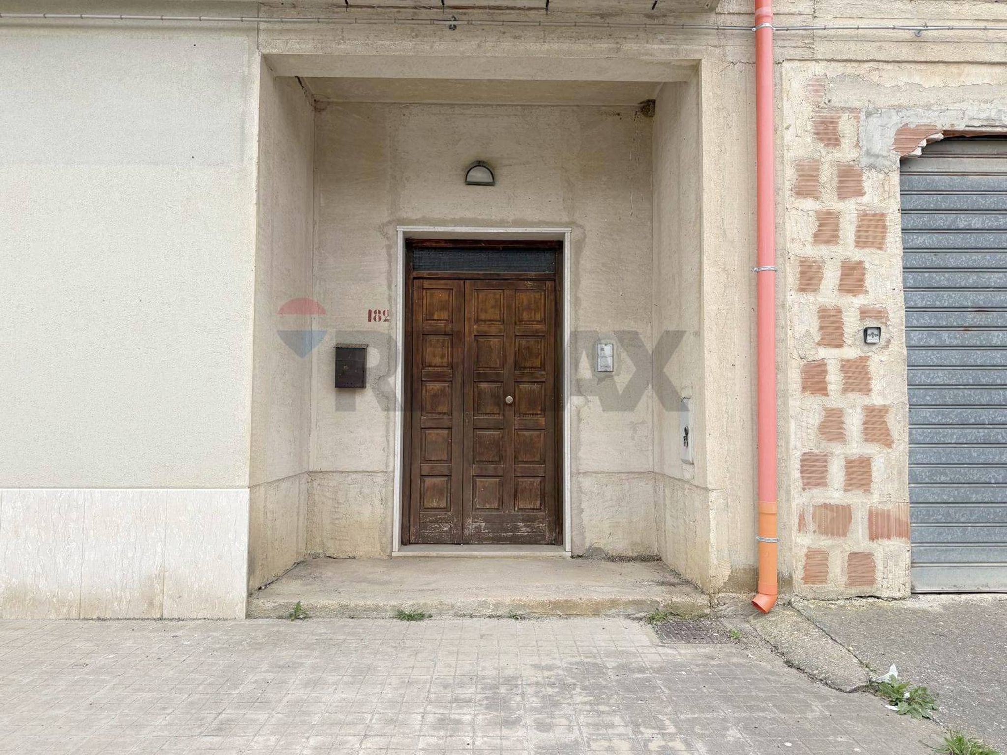 Edificio all'aperto