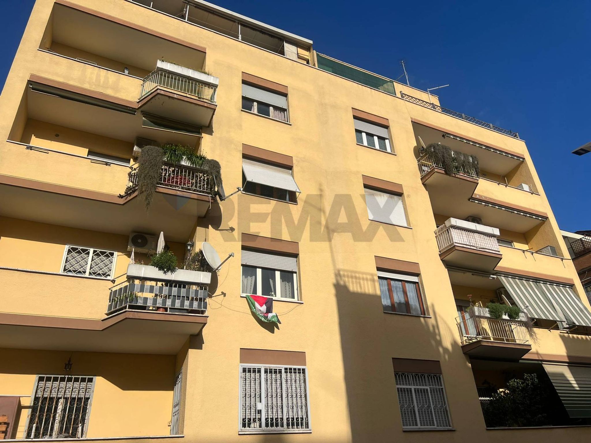 Edificio all'aperto