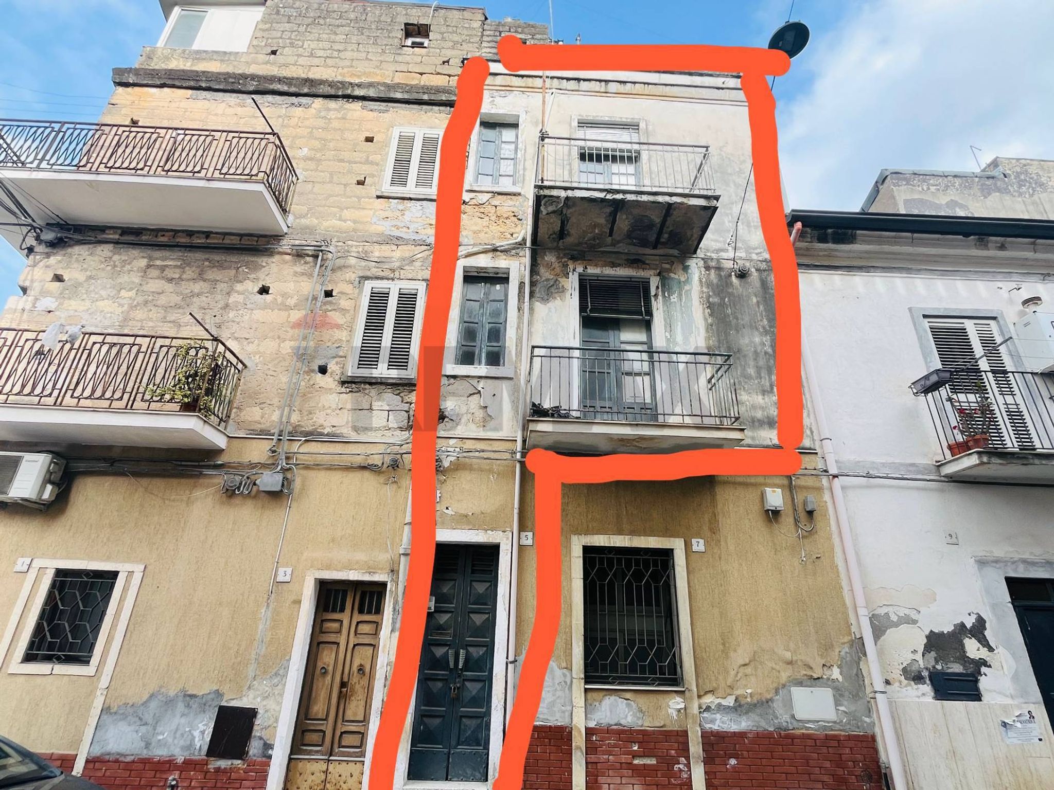 Edificio all'aperto