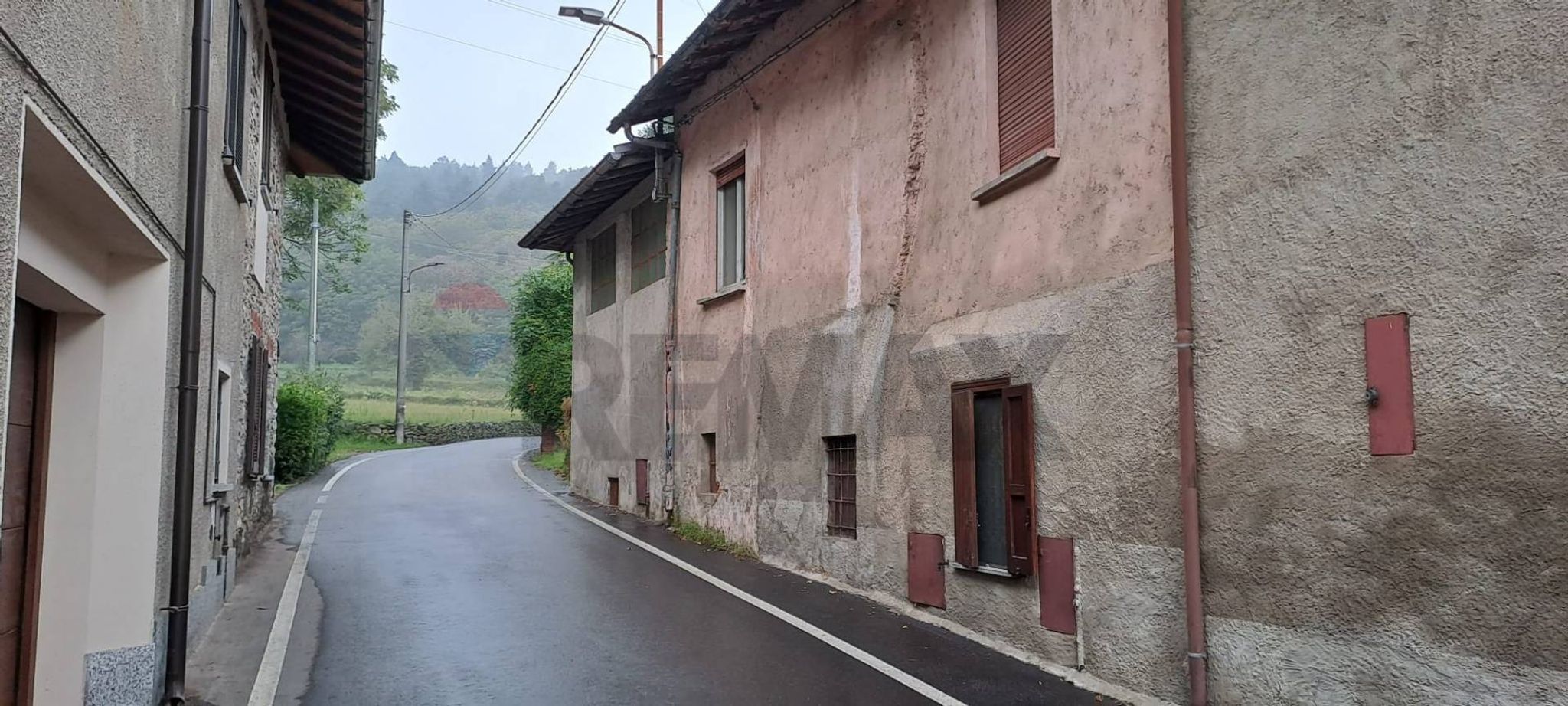 Edificio all'aperto