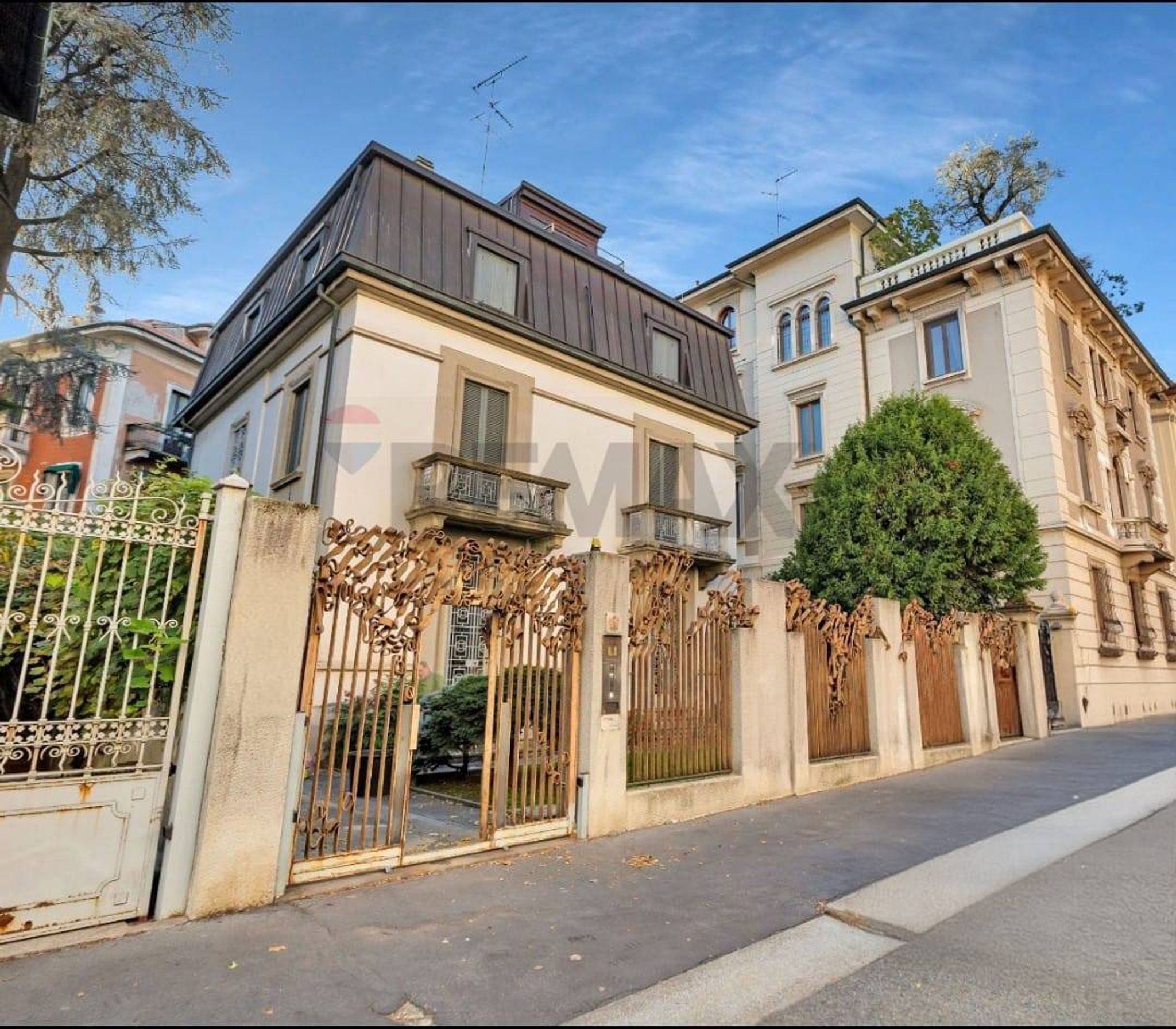 Edificio all'aperto