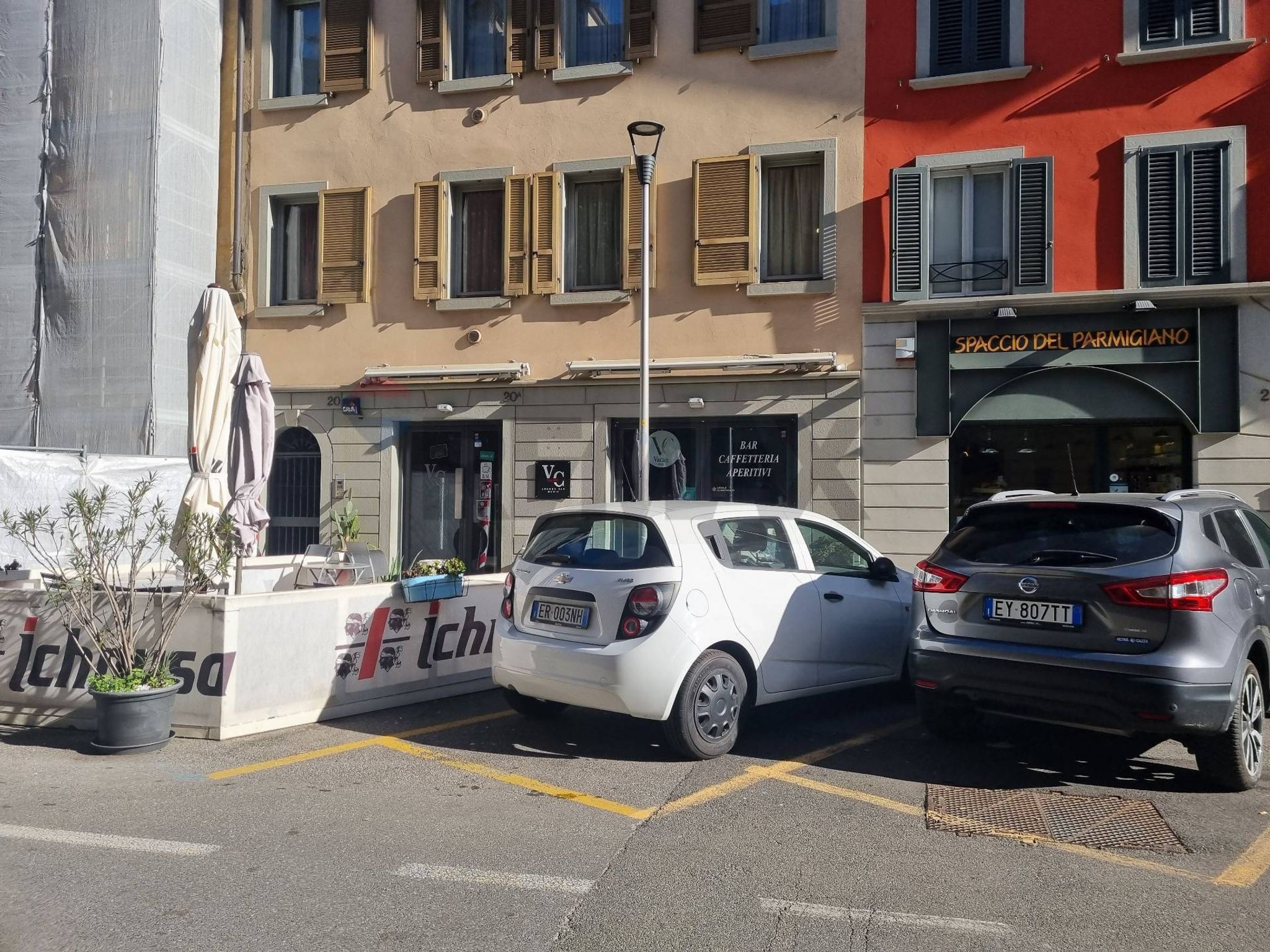 Edificio all'aperto