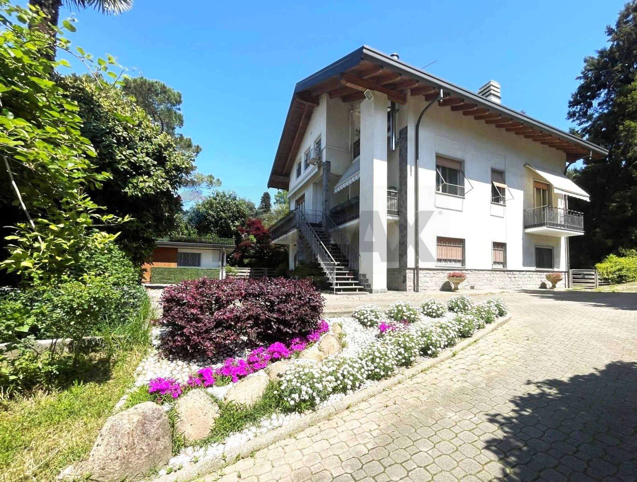 Casa all'aperto
