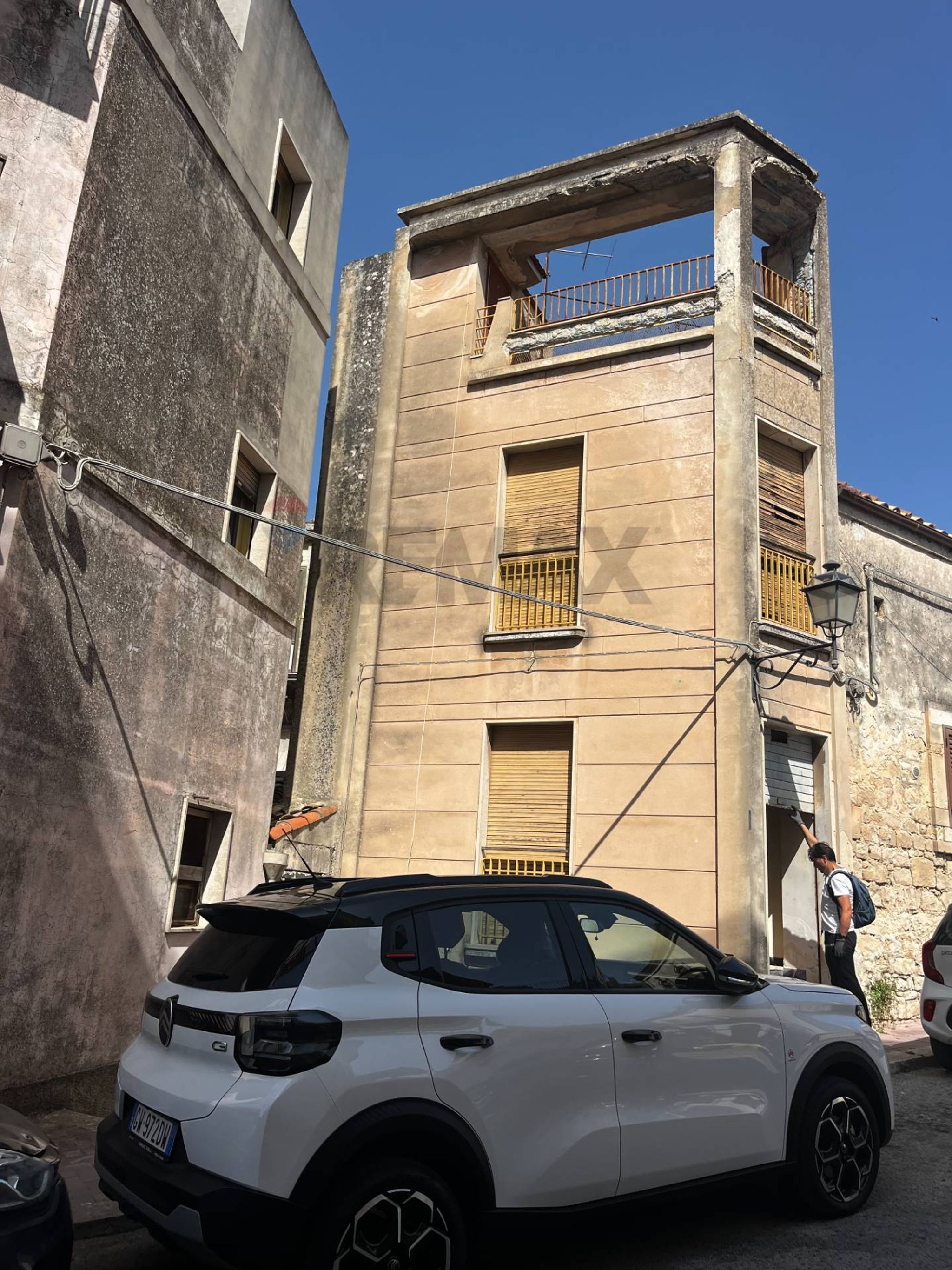 Edificio all'aperto