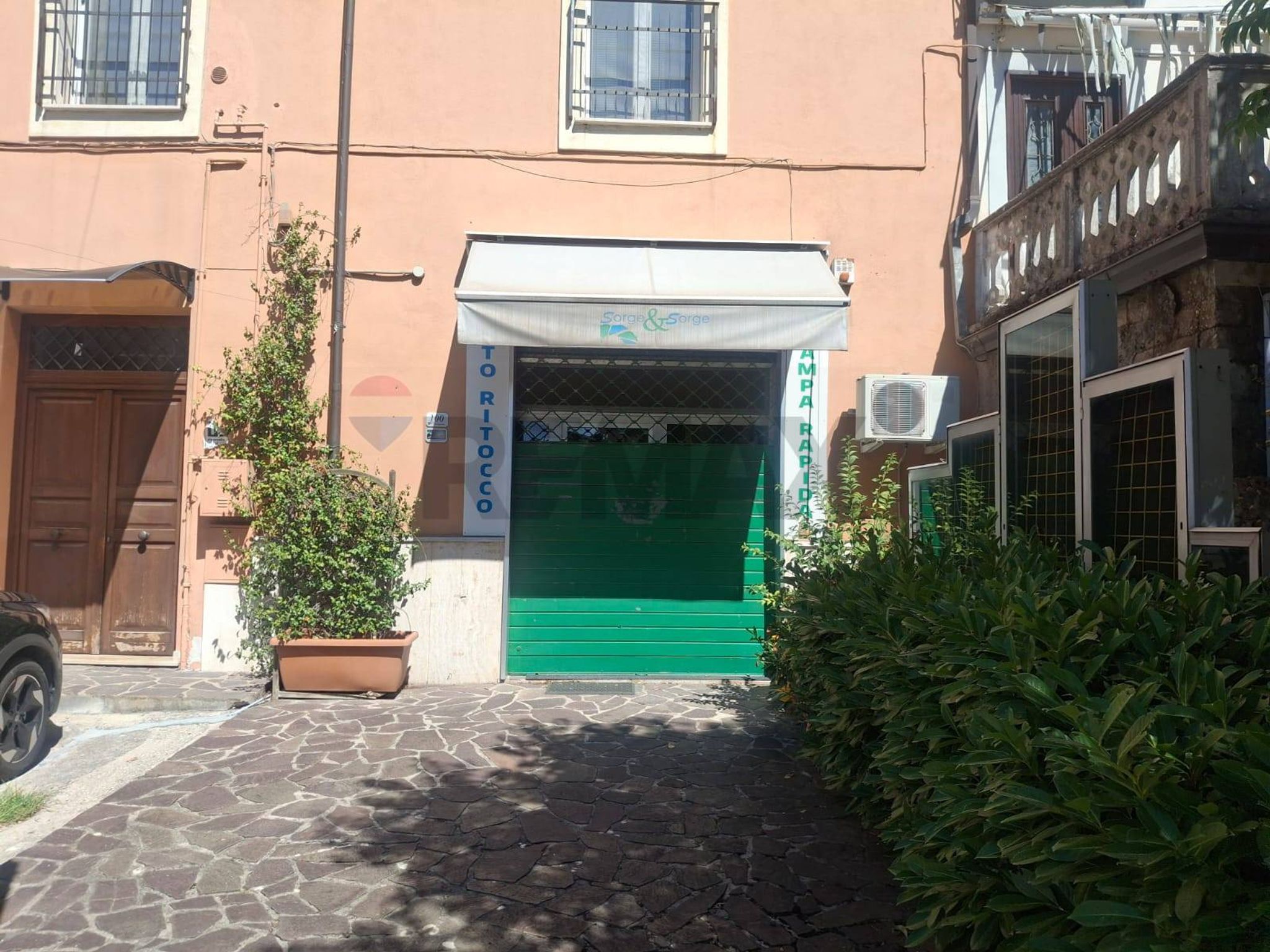 Edificio all'aperto