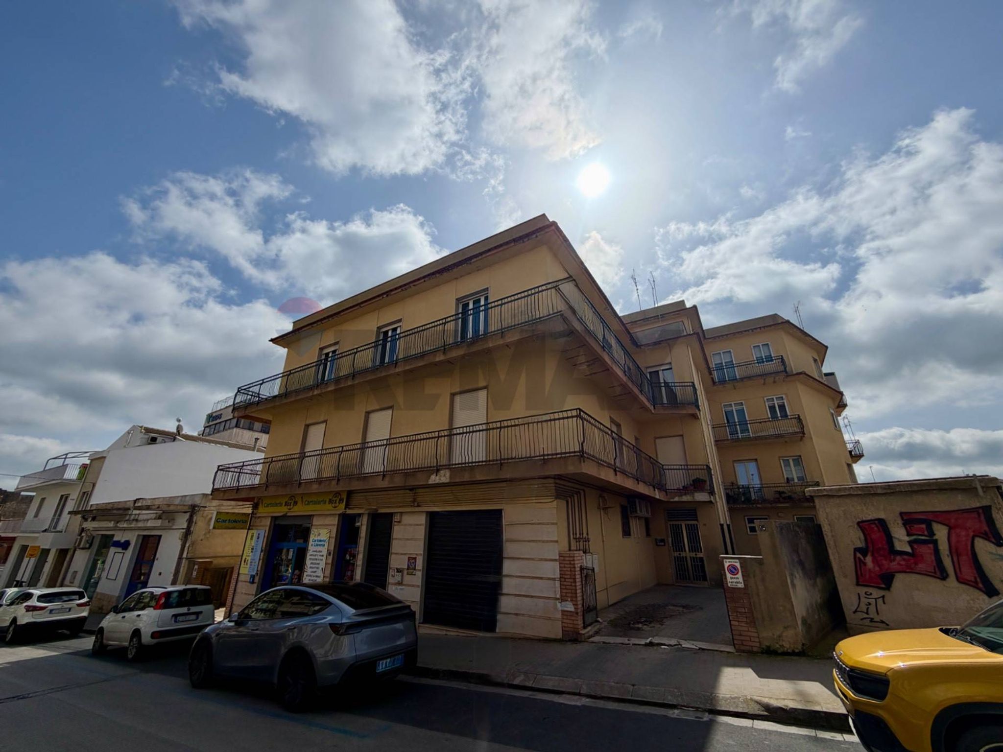 Edificio all'aperto