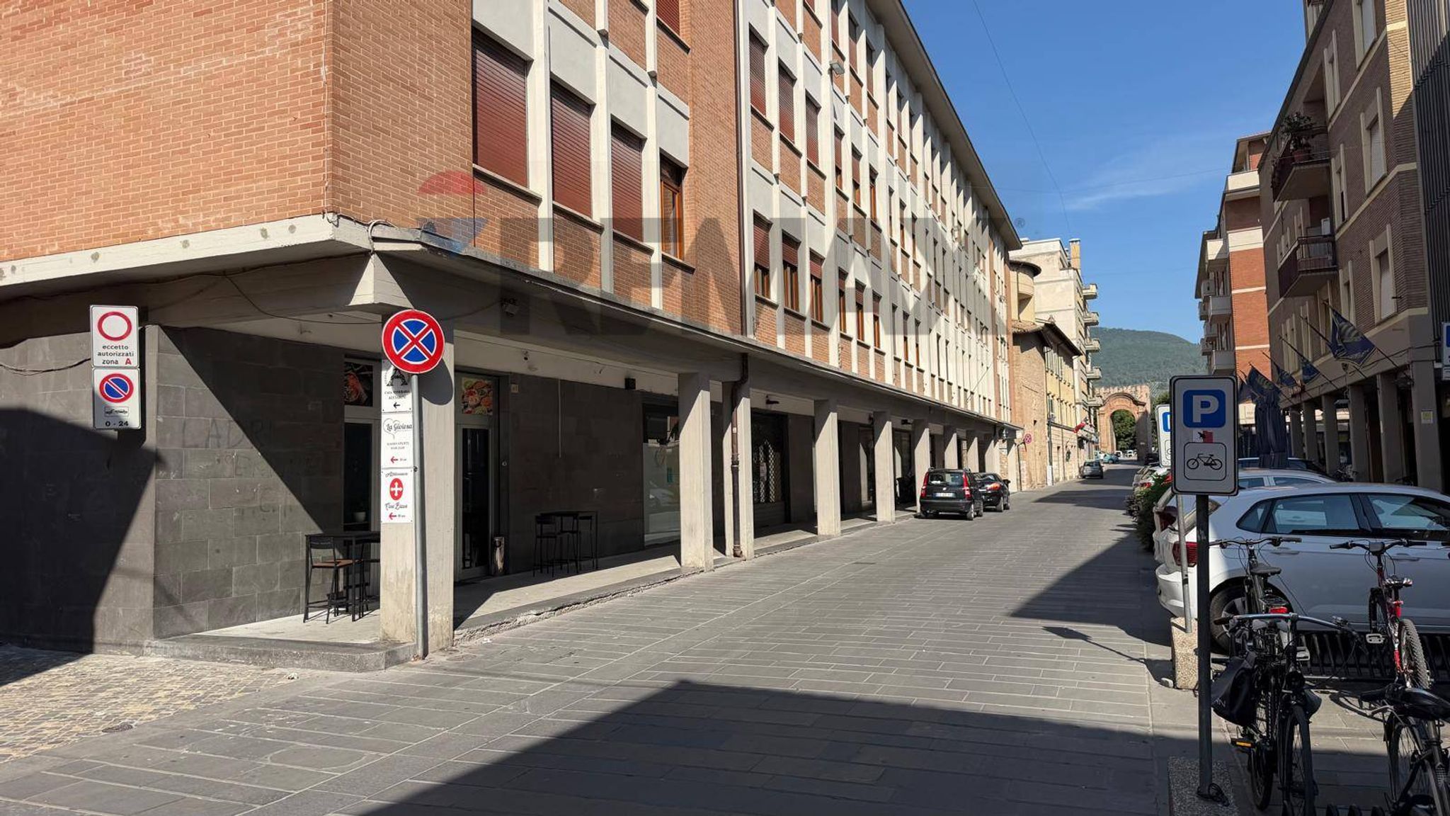 Edificio all'aperto