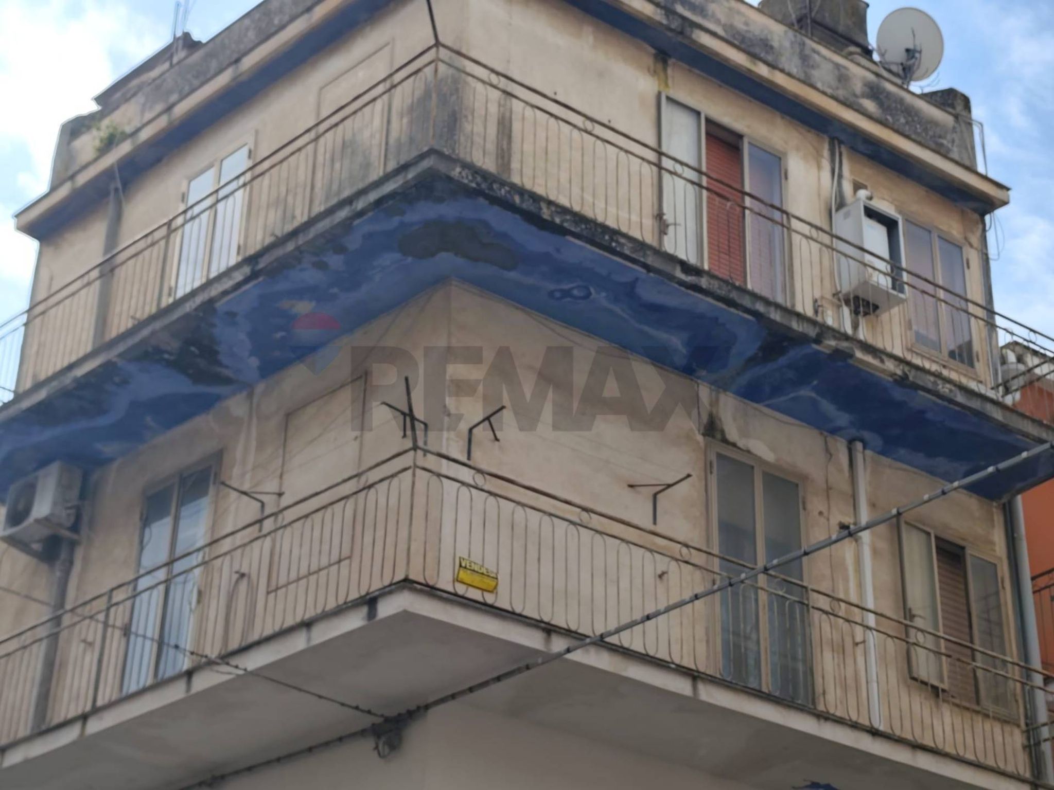 Edificio all'aperto
