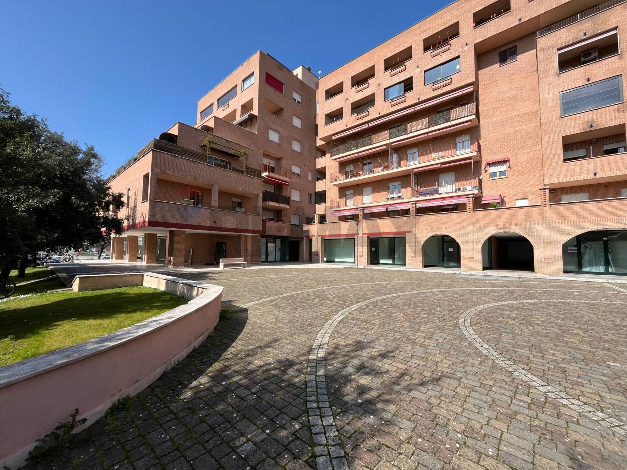 Edificio all'aperto