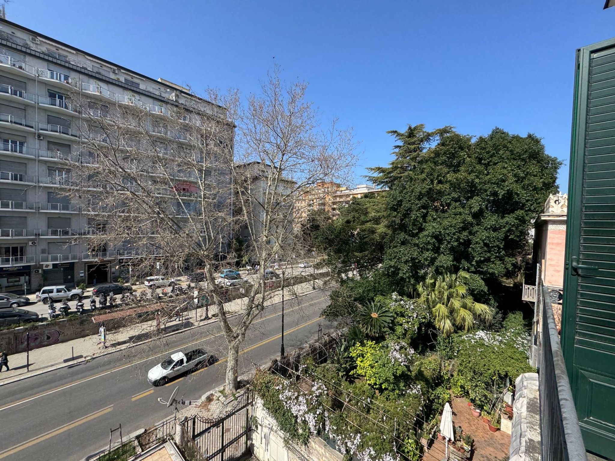 Edificio all'aperto