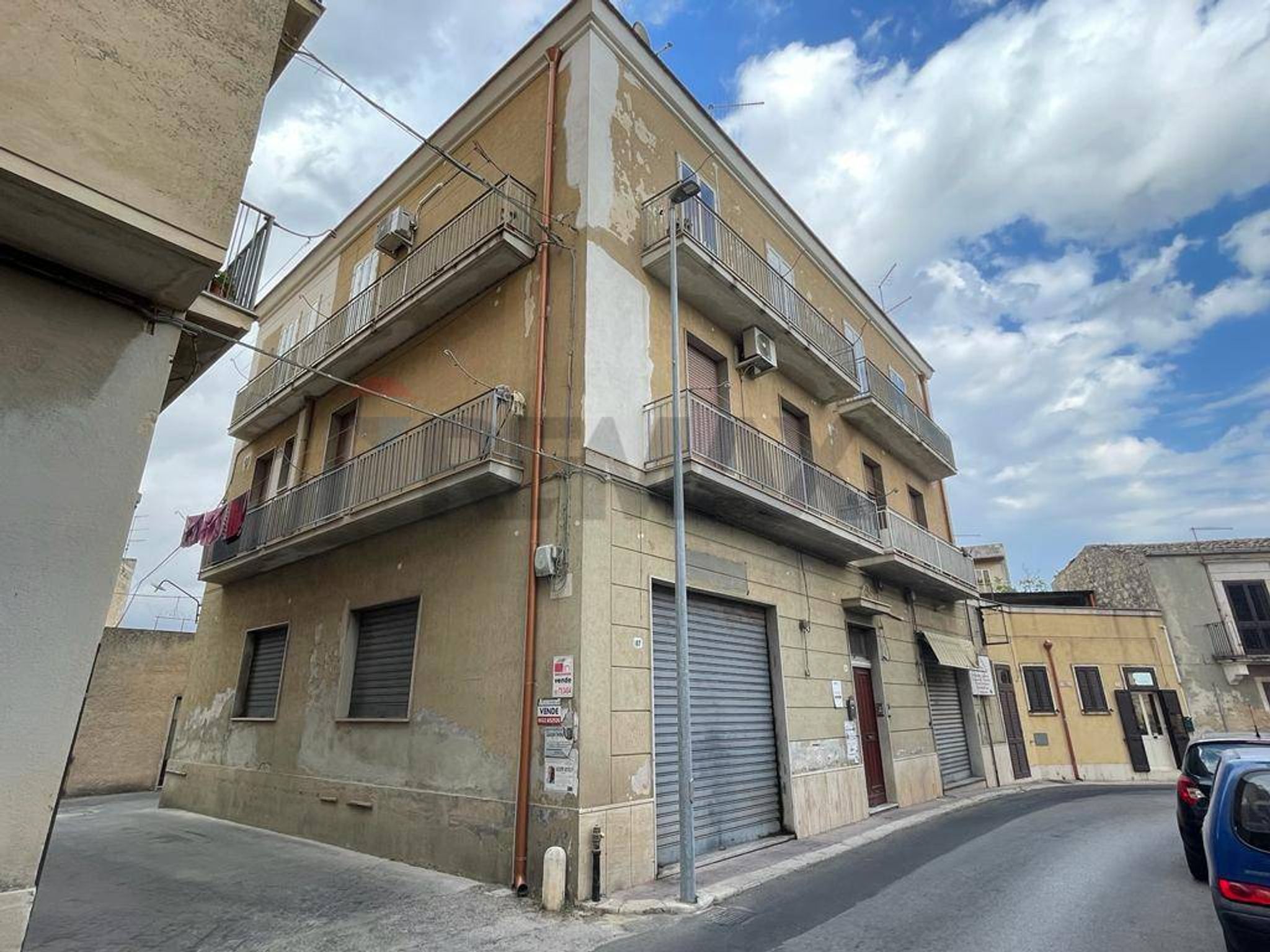 Edificio all'aperto
