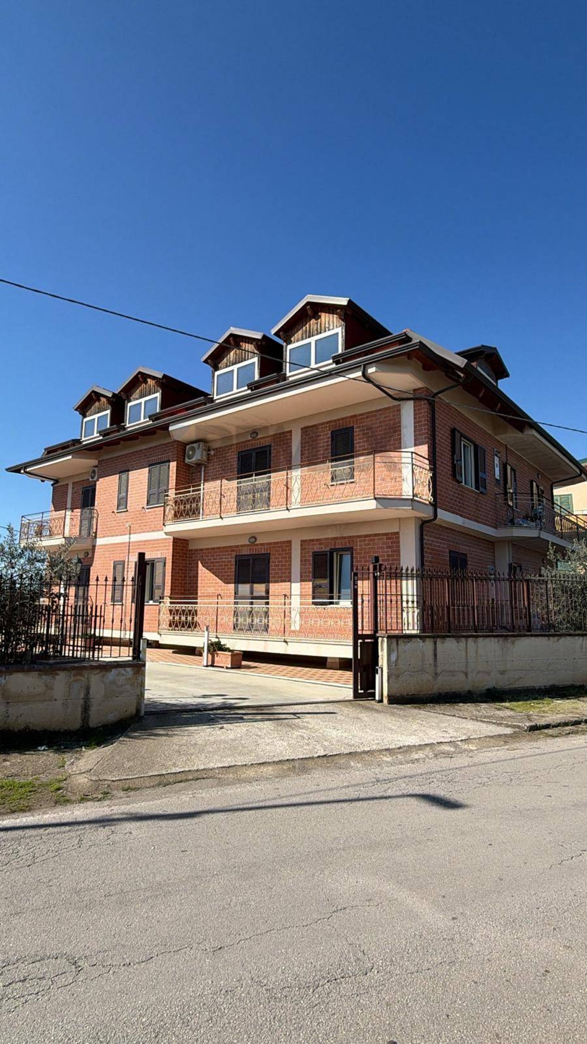 Edificio all'aperto
