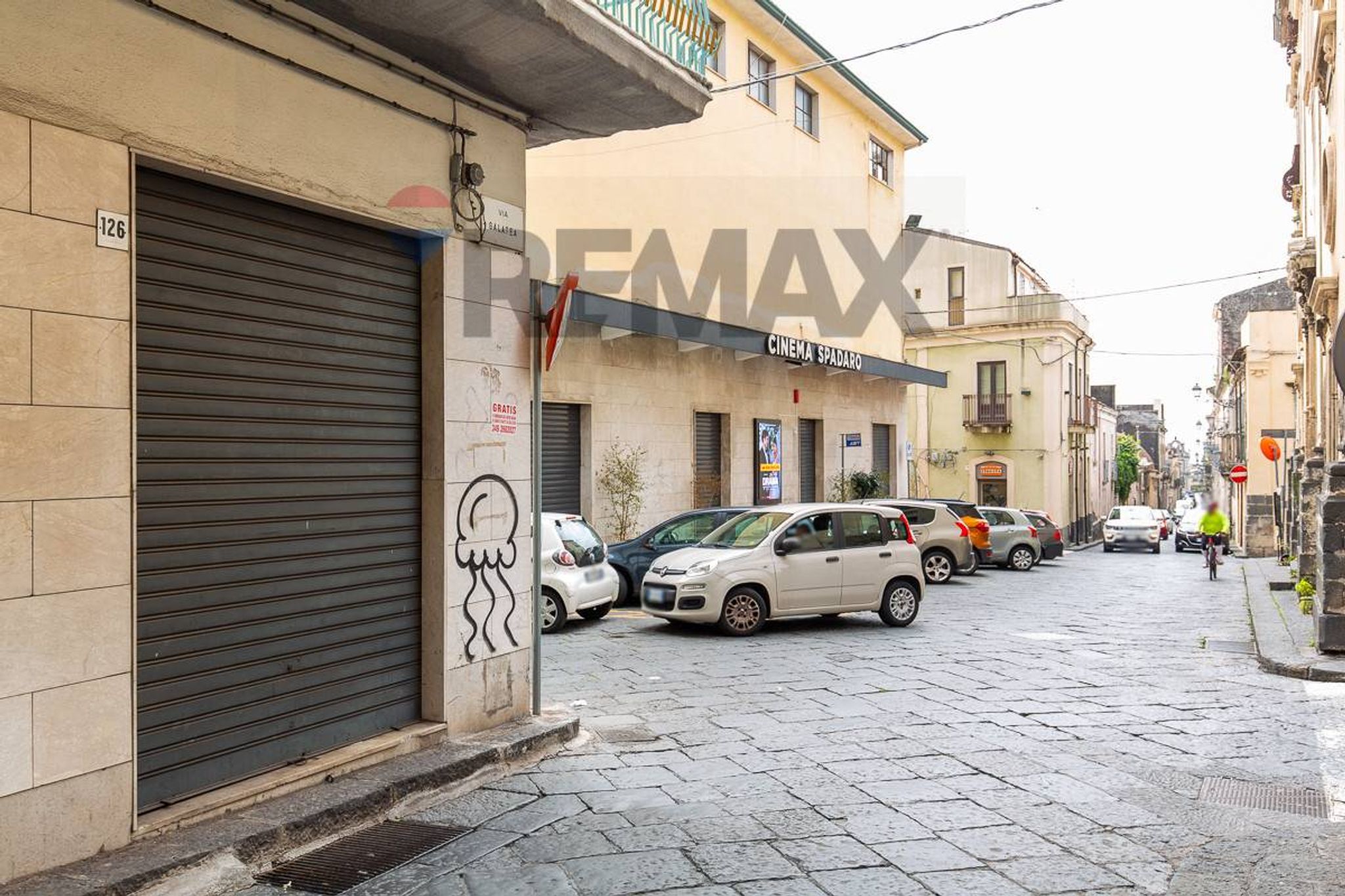 Edificio all'aperto