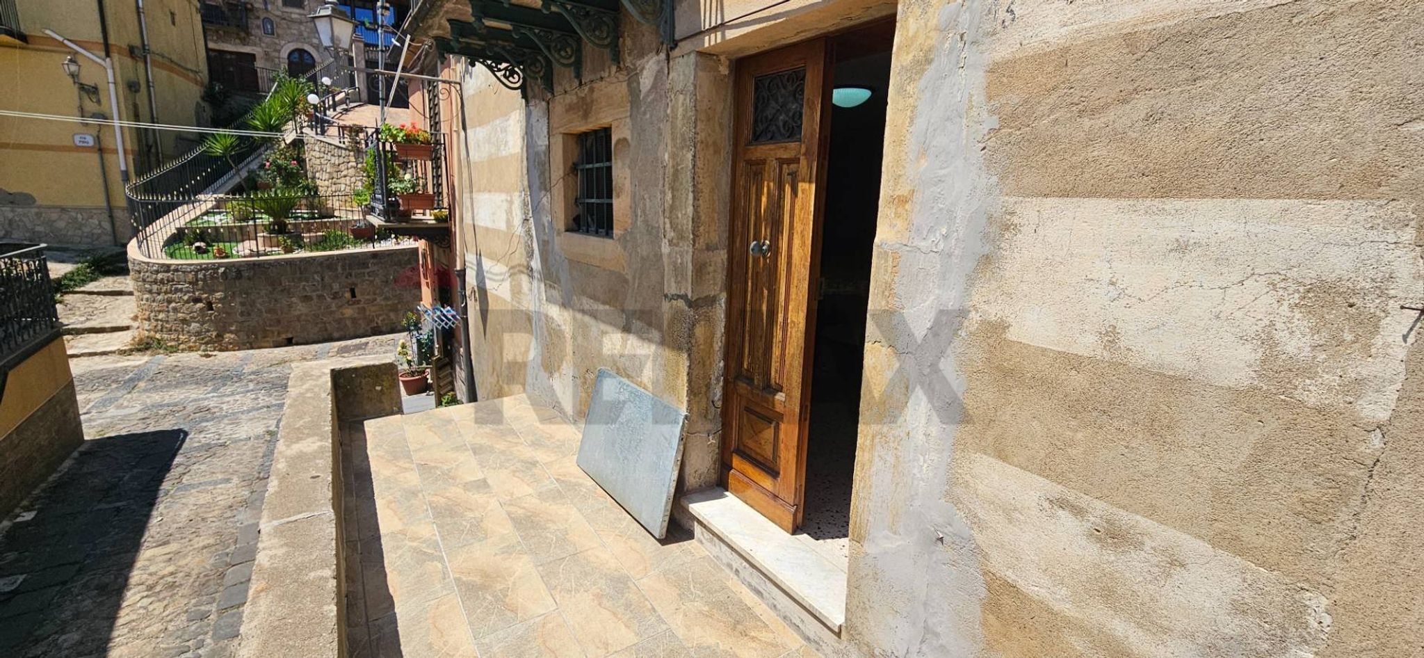Edificio all'aperto