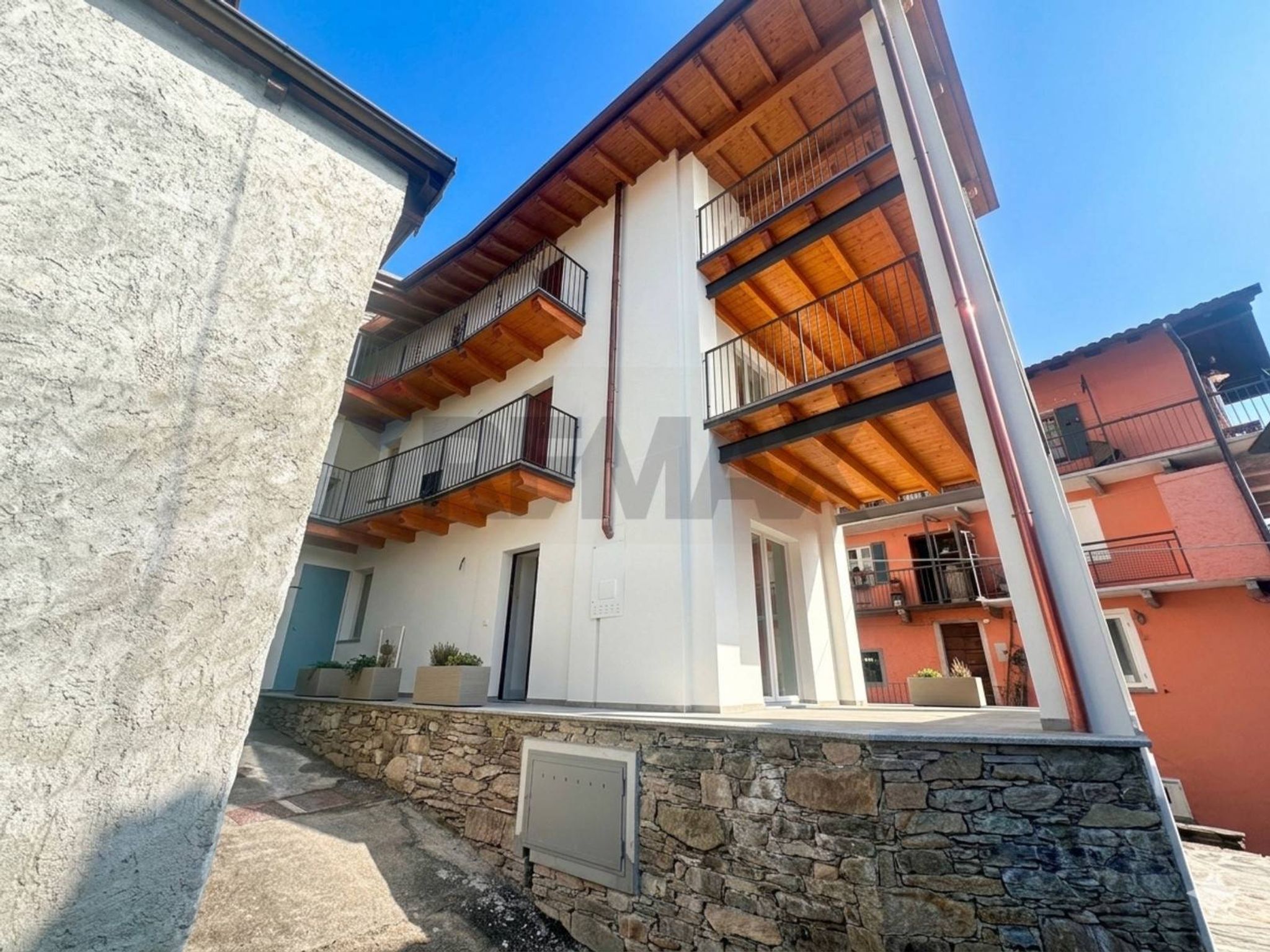 Edificio all'aperto