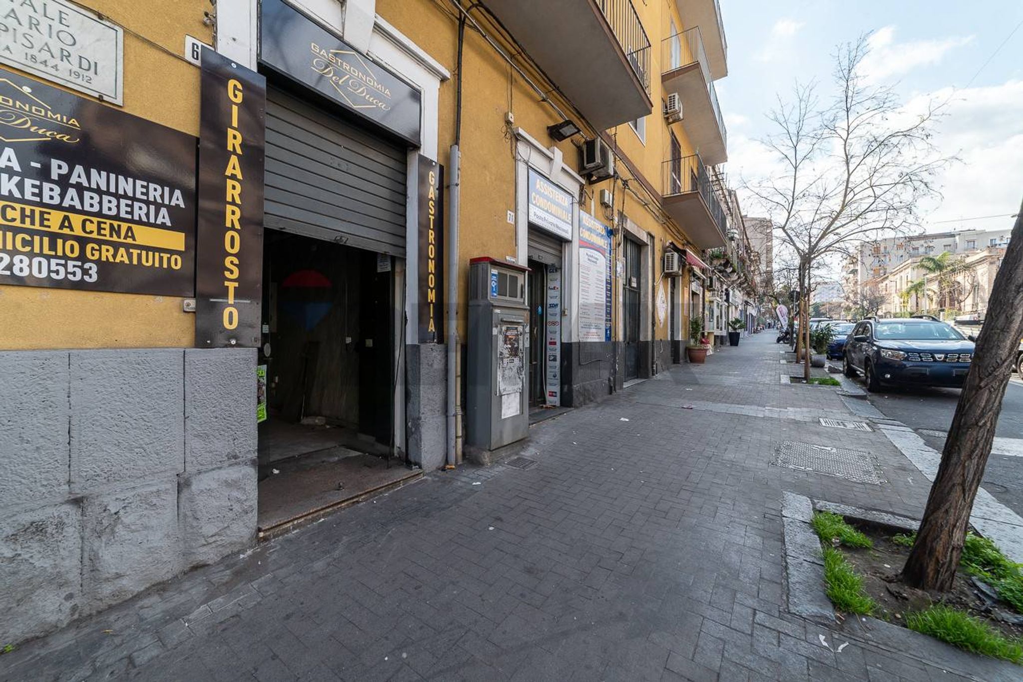 Edificio all'aperto