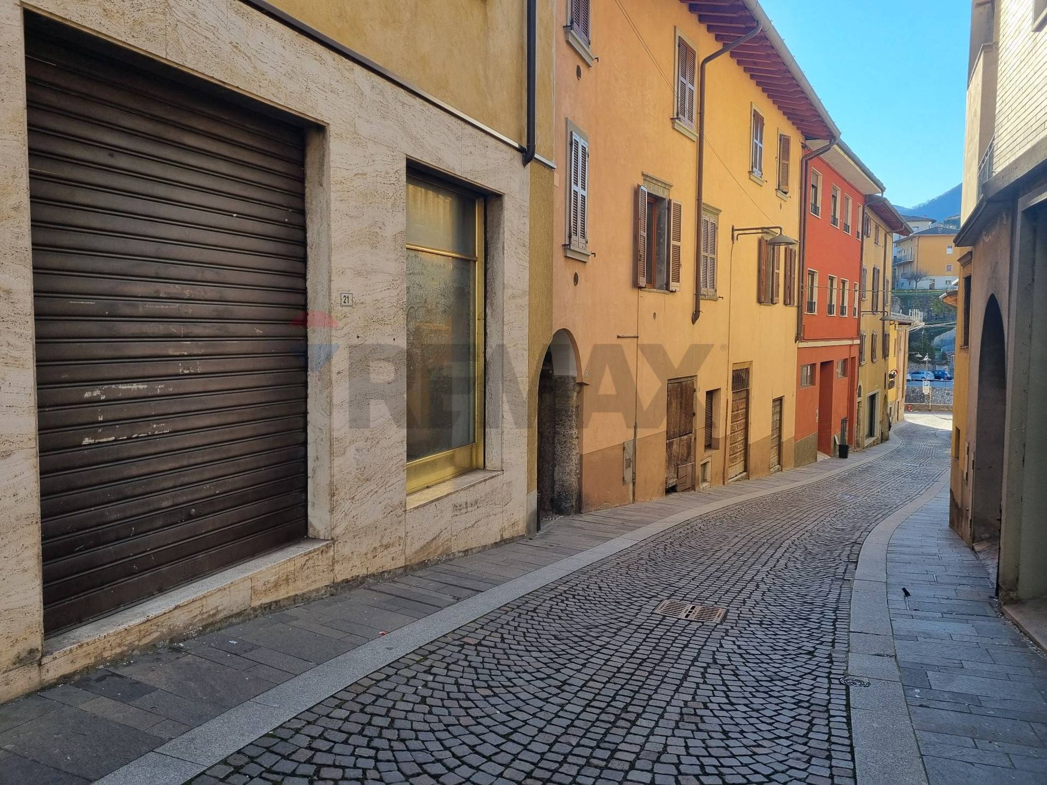 Immobile a Vertova