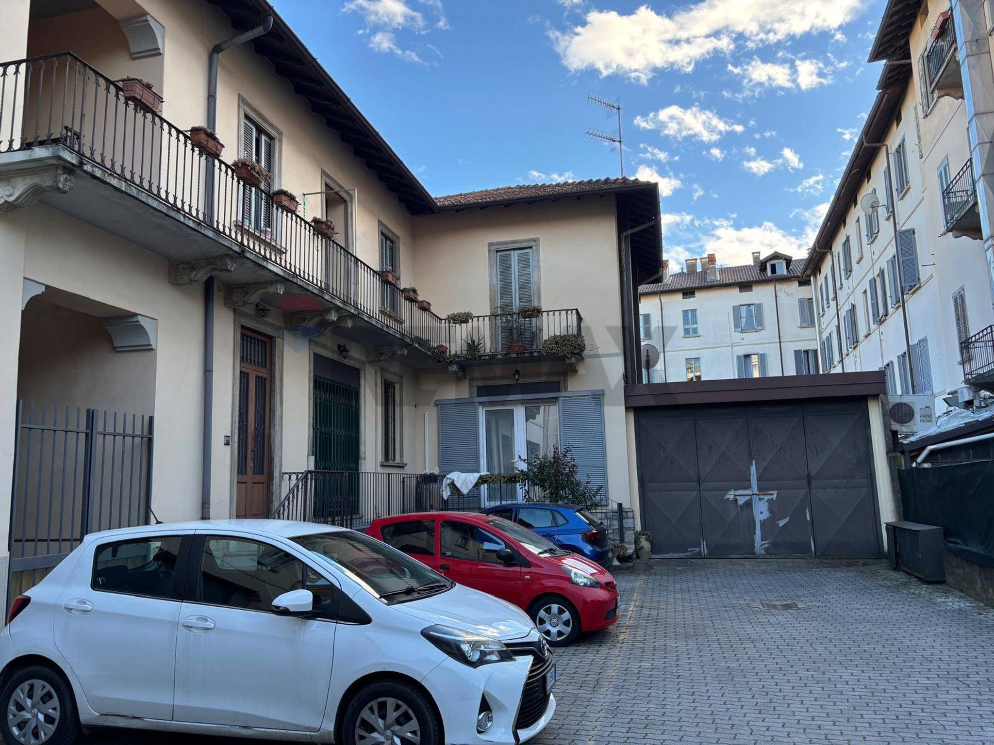 Edificio all'aperto