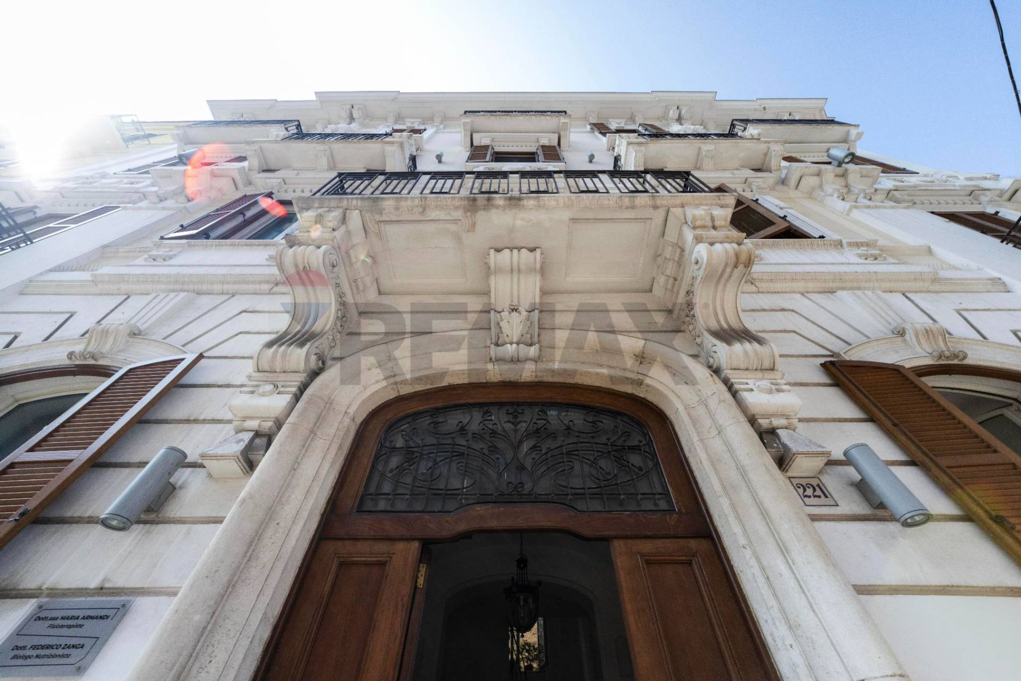 Edificio all'aperto