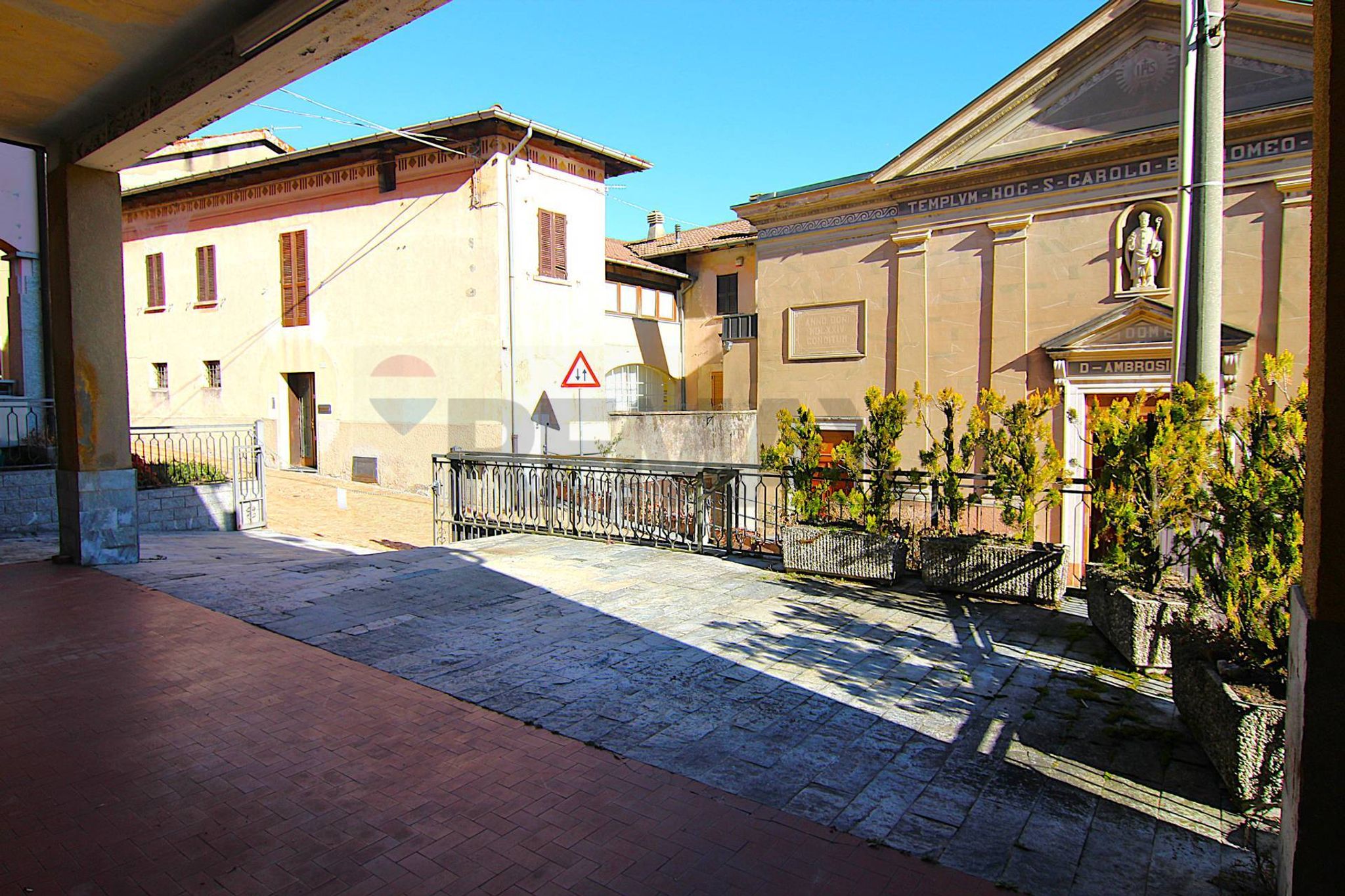 Edificio all'aperto