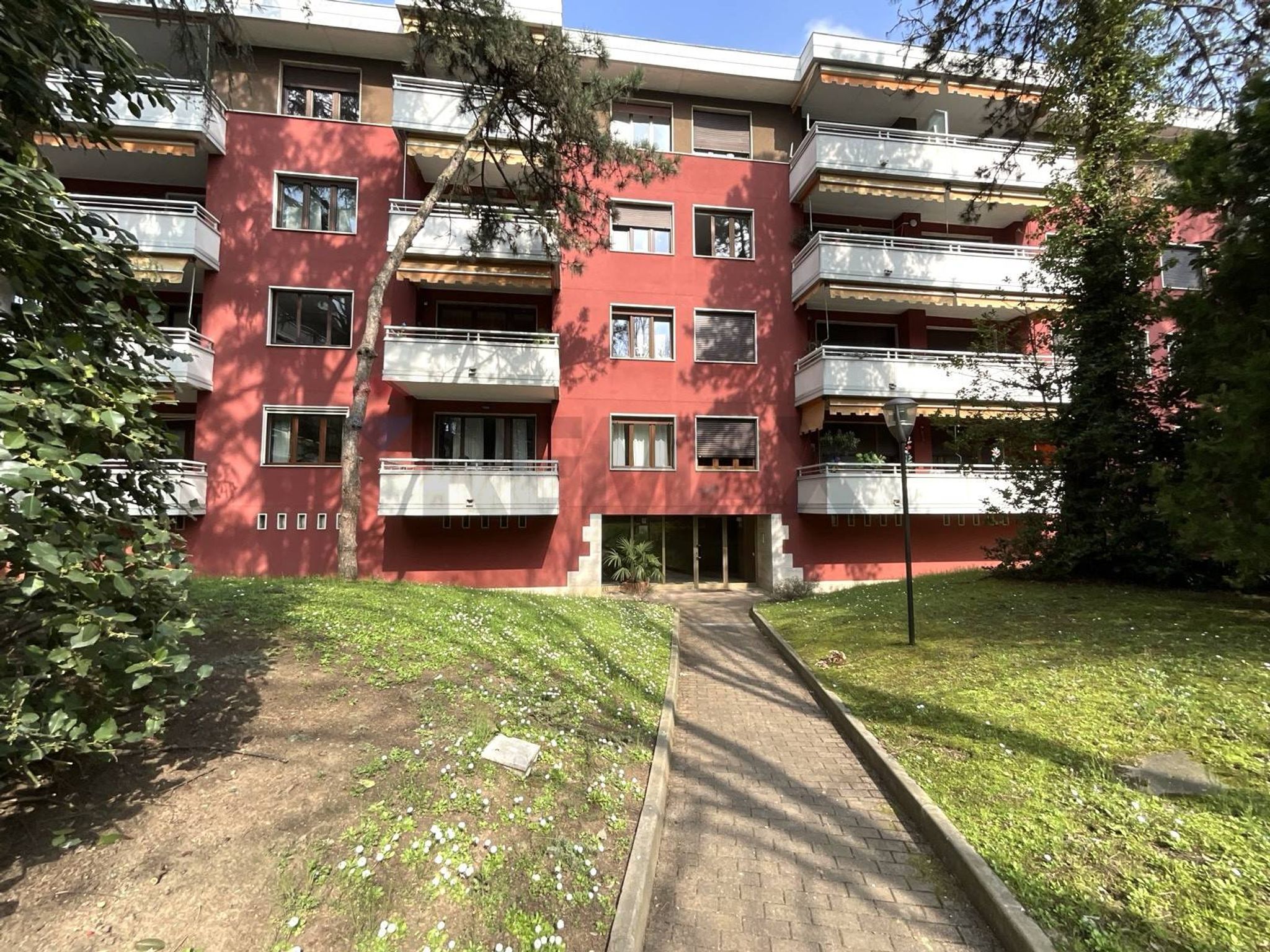 Edificio all'aperto
