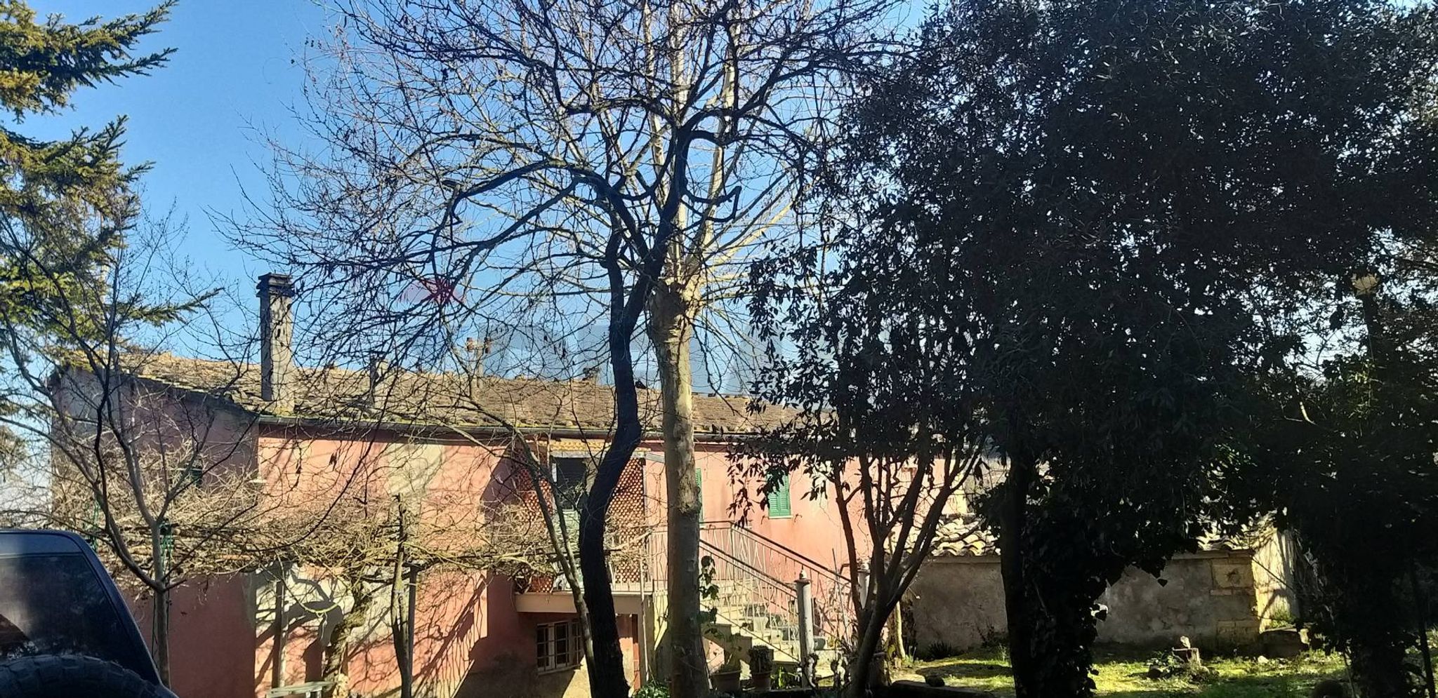 Edificio all'aperto