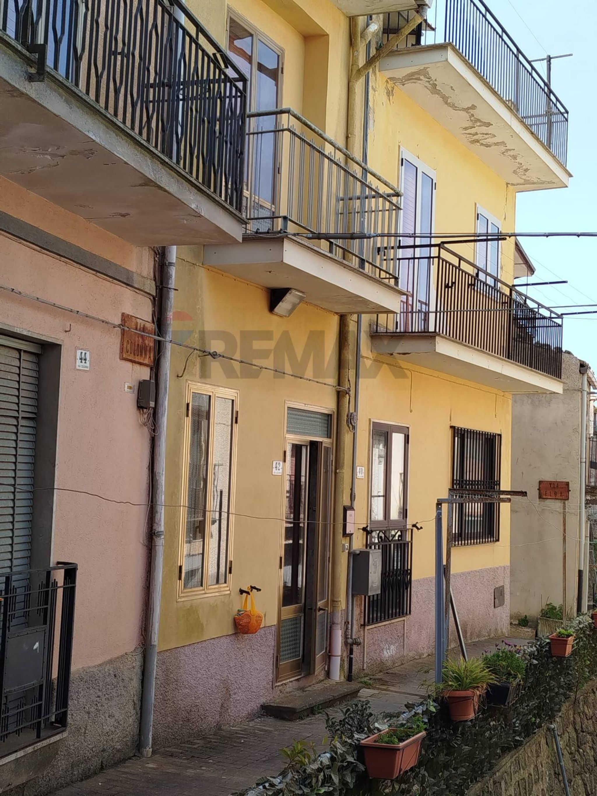 Edificio all'aperto