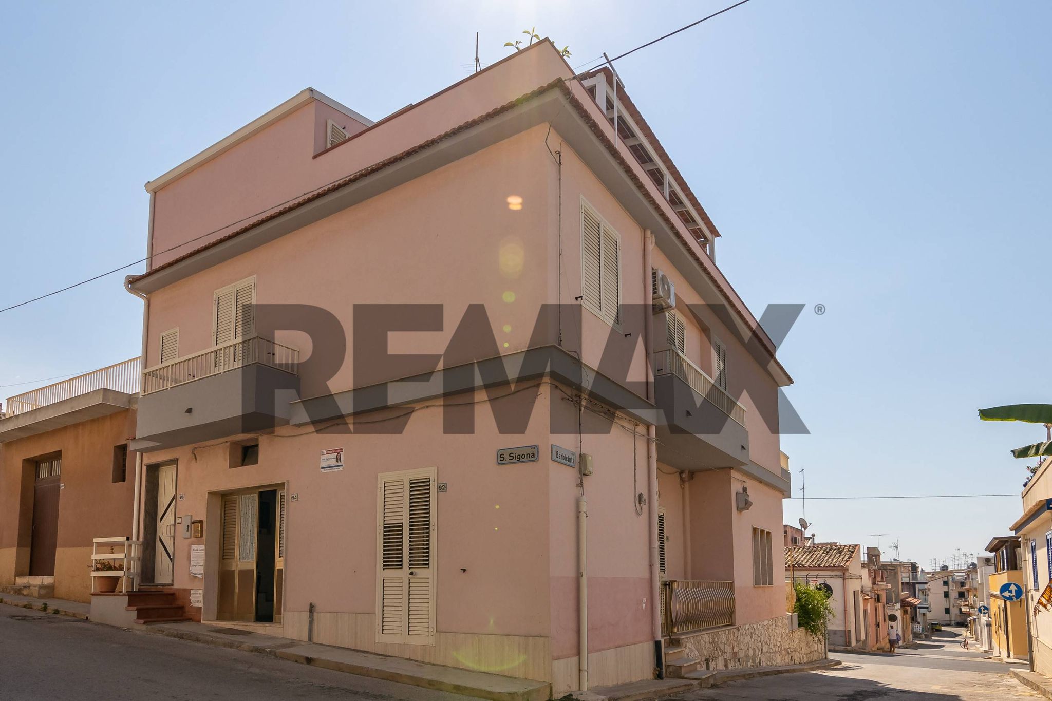Edificio all'aperto