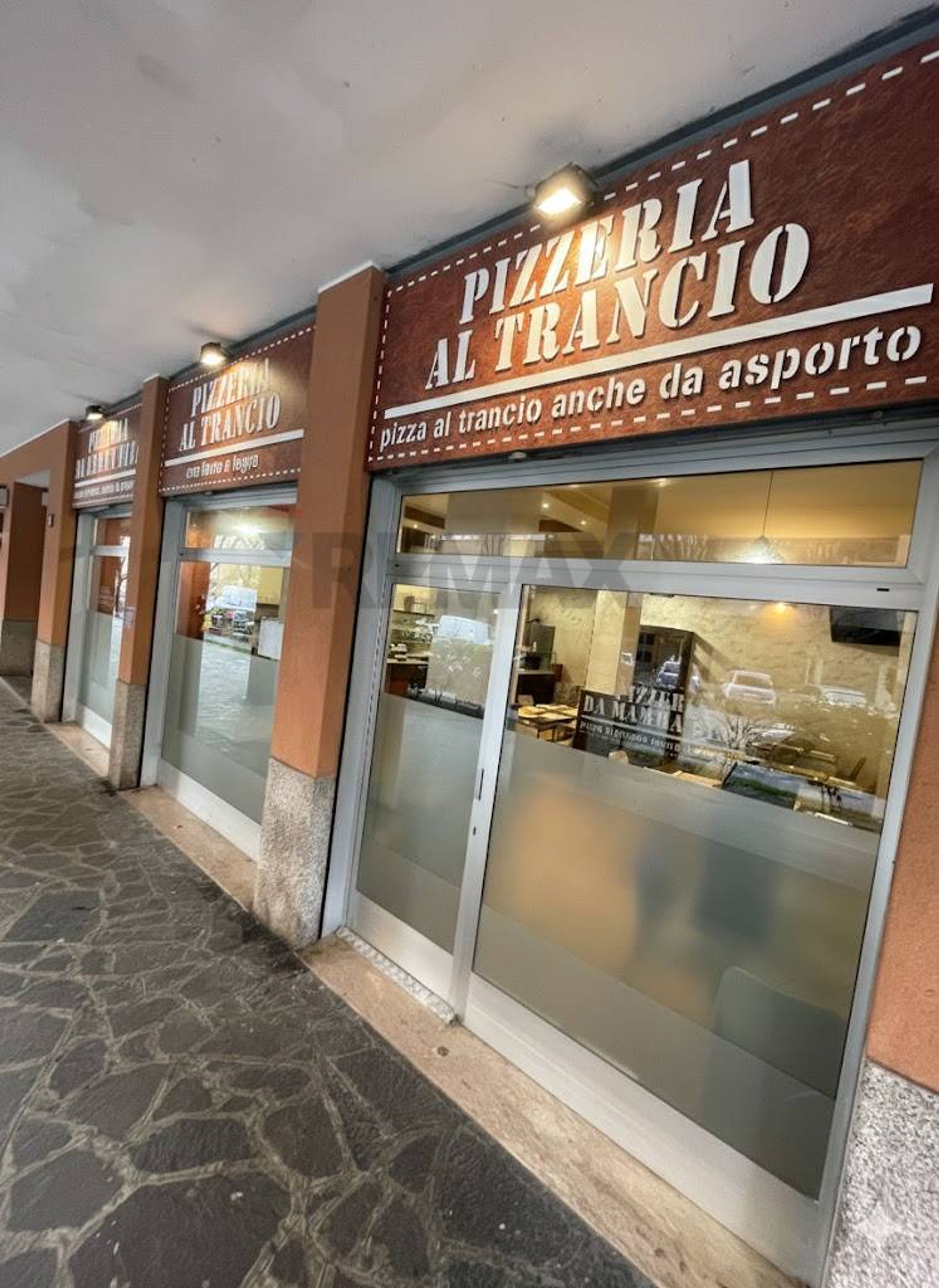 Edificio all'aperto