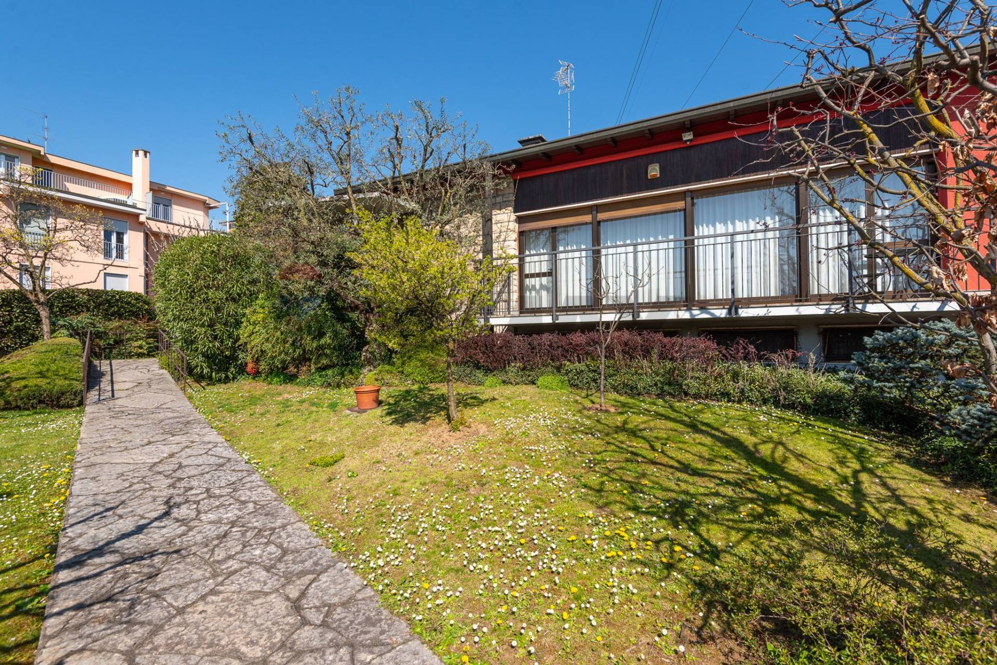 Casa all'aperto