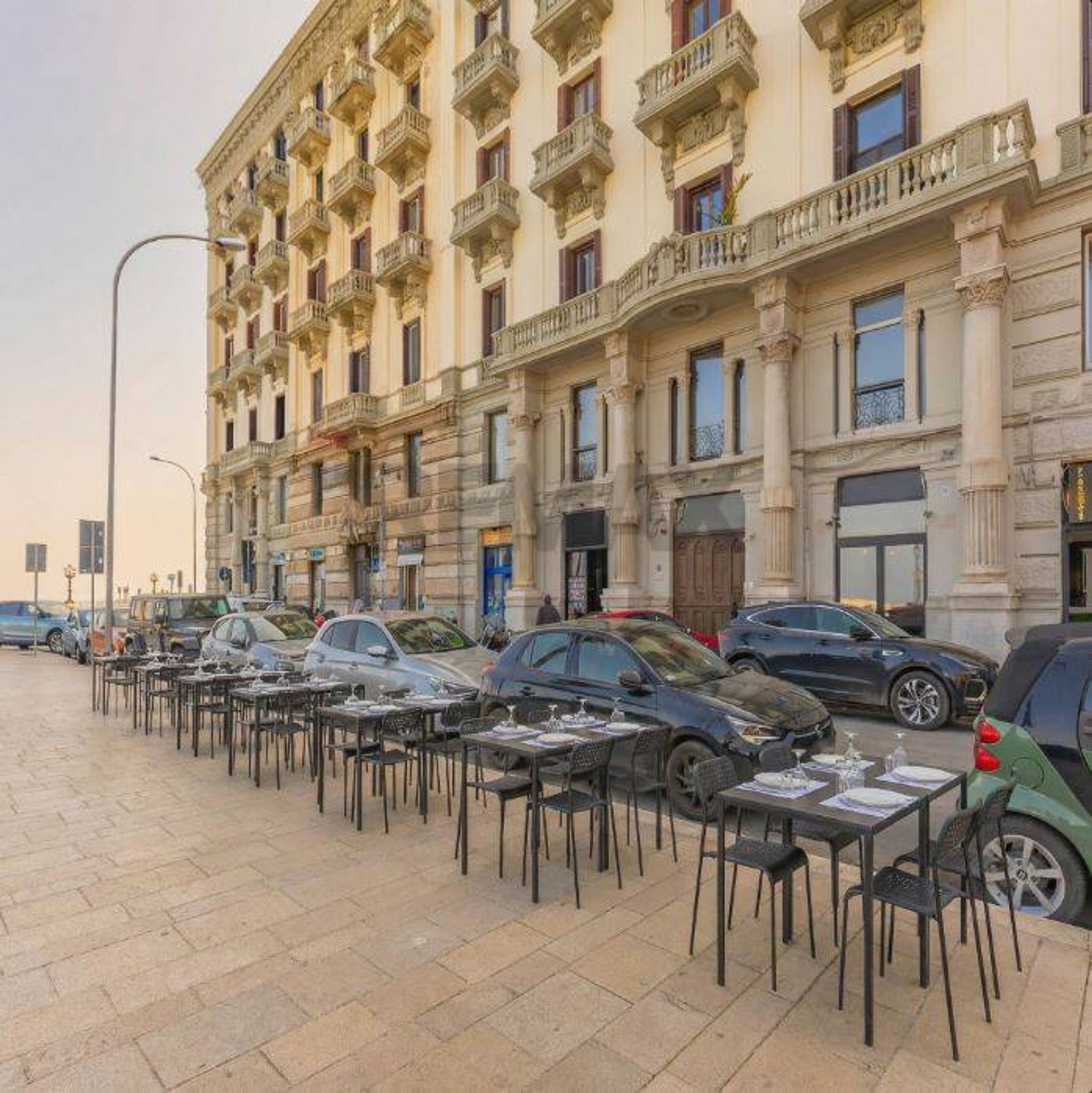 Edificio all'aperto