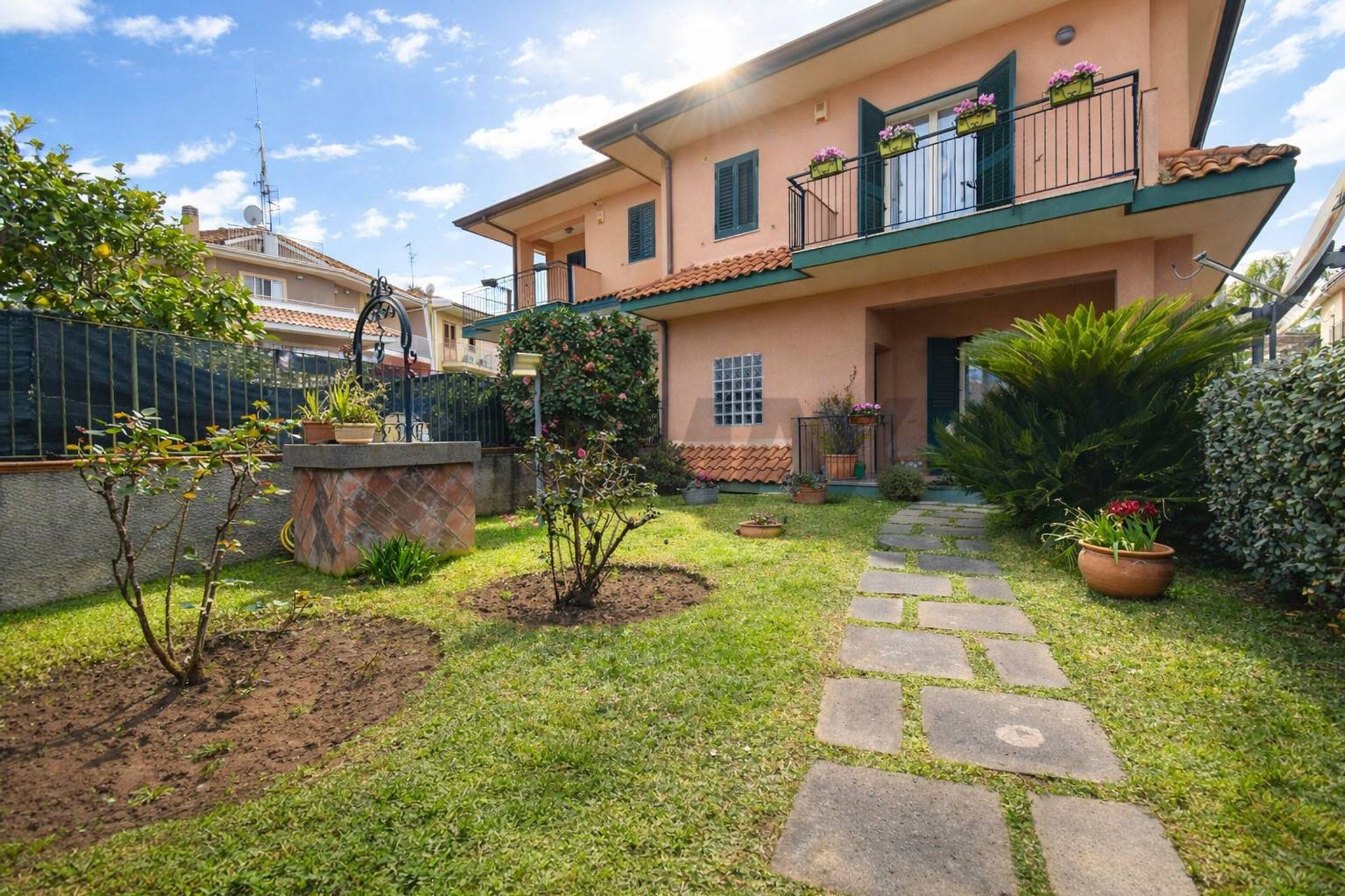 Immobile a Aci Sant'Antonio