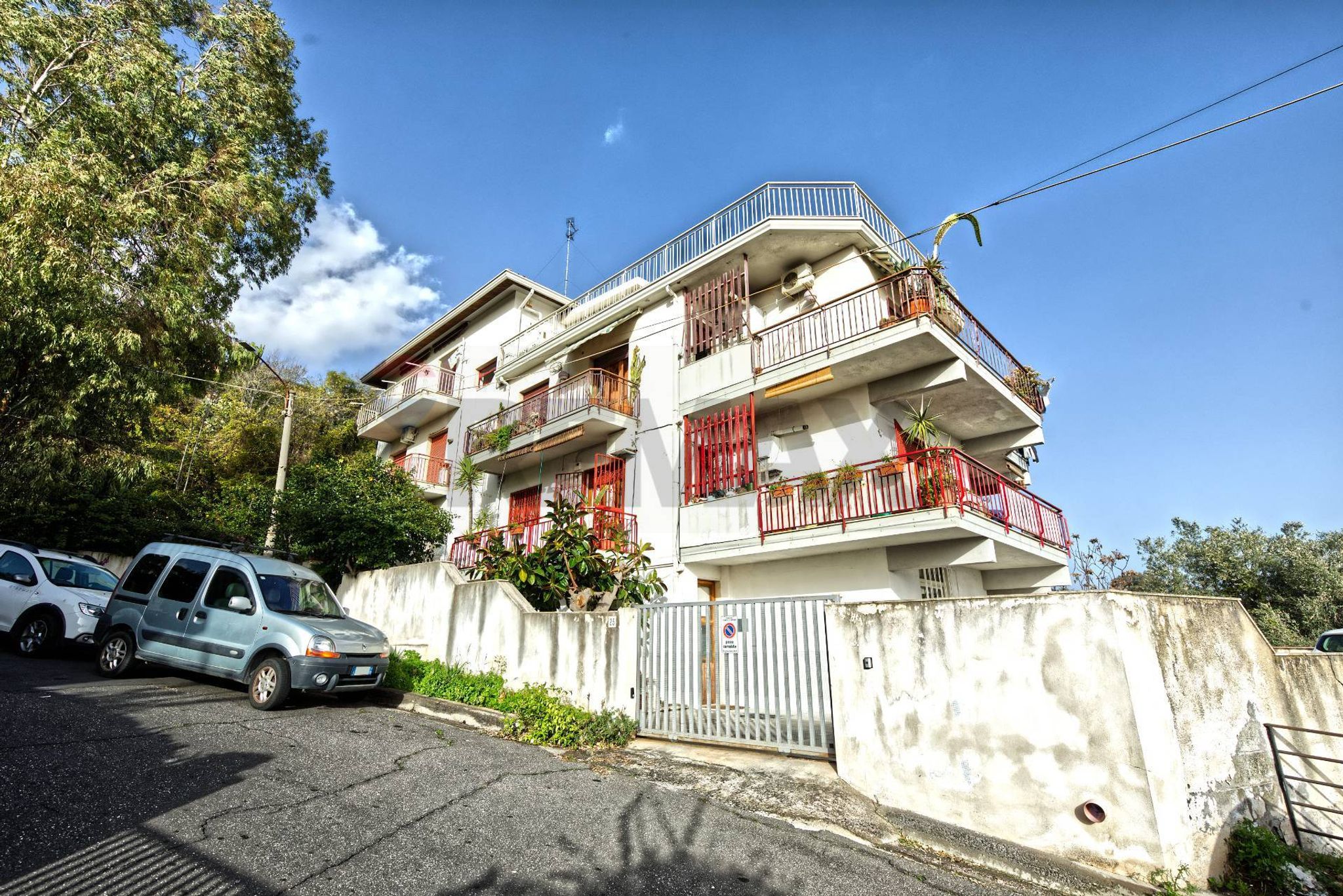 Edificio all'aperto