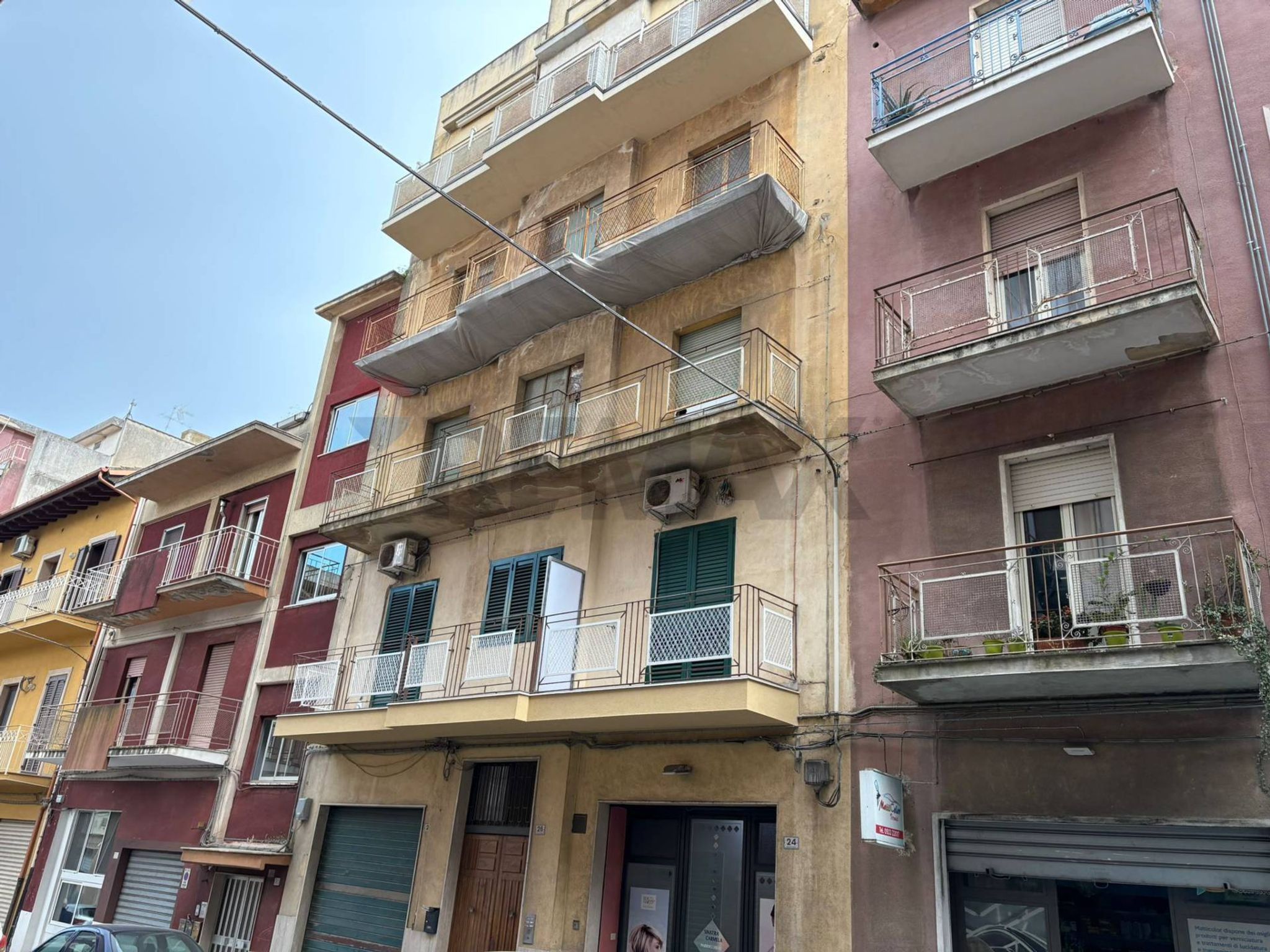 Edificio all'aperto
