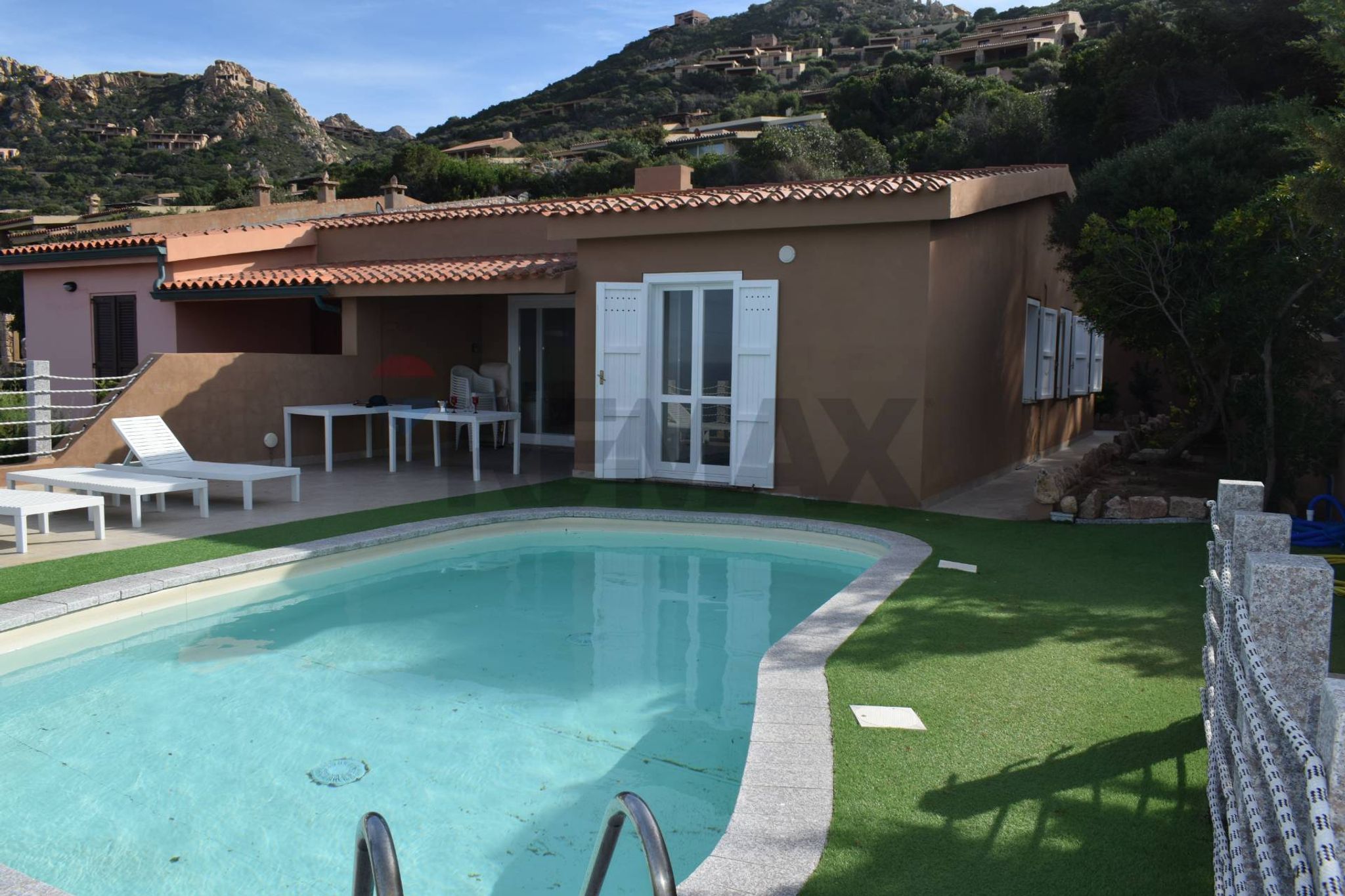 Property in Trinità d'Agultu e Vignola
