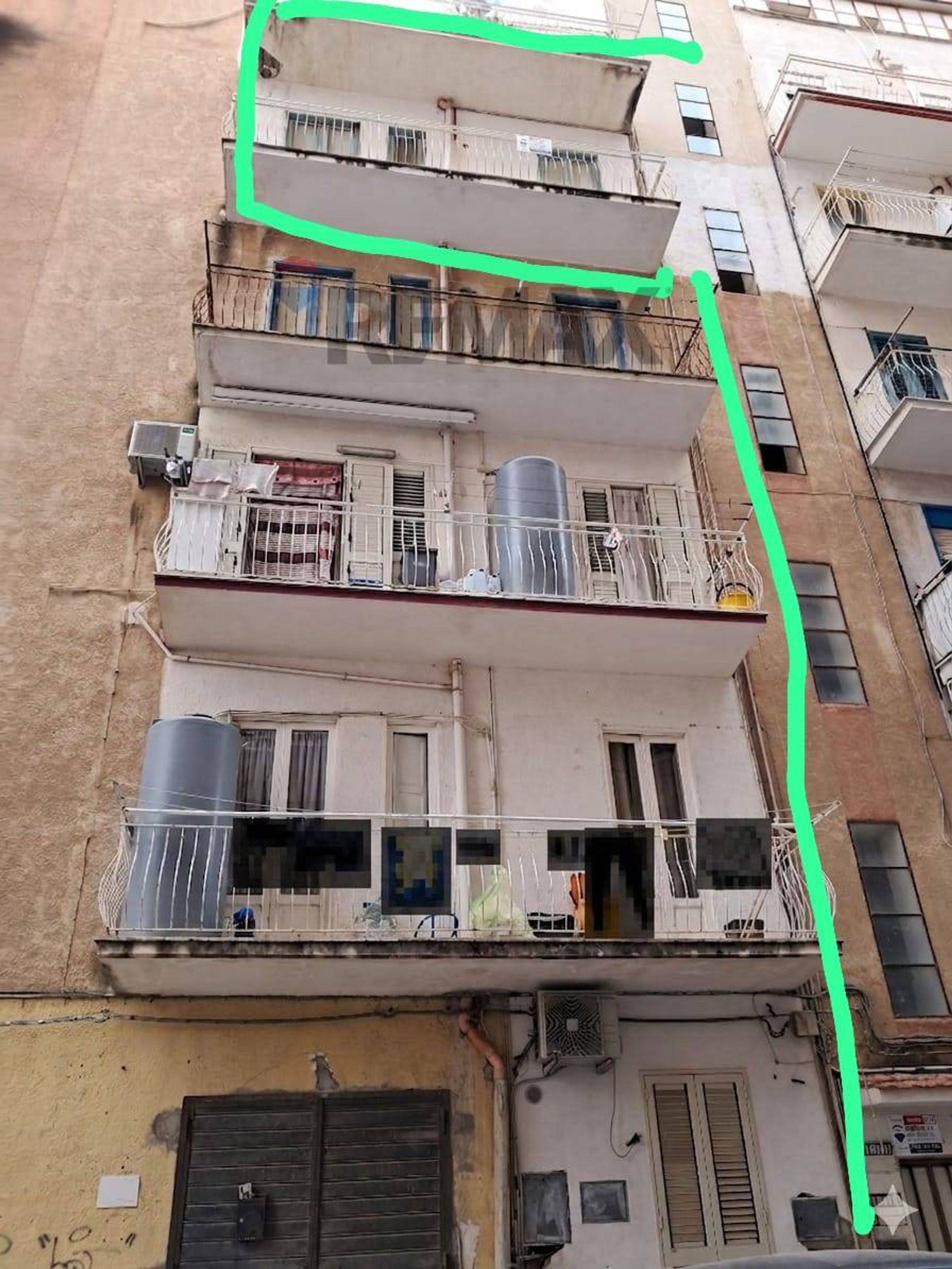 Edificio all'aperto