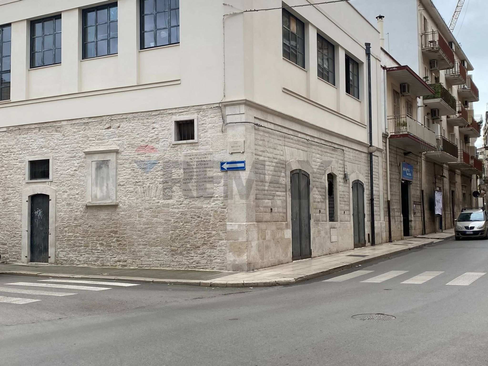 Edificio all'aperto