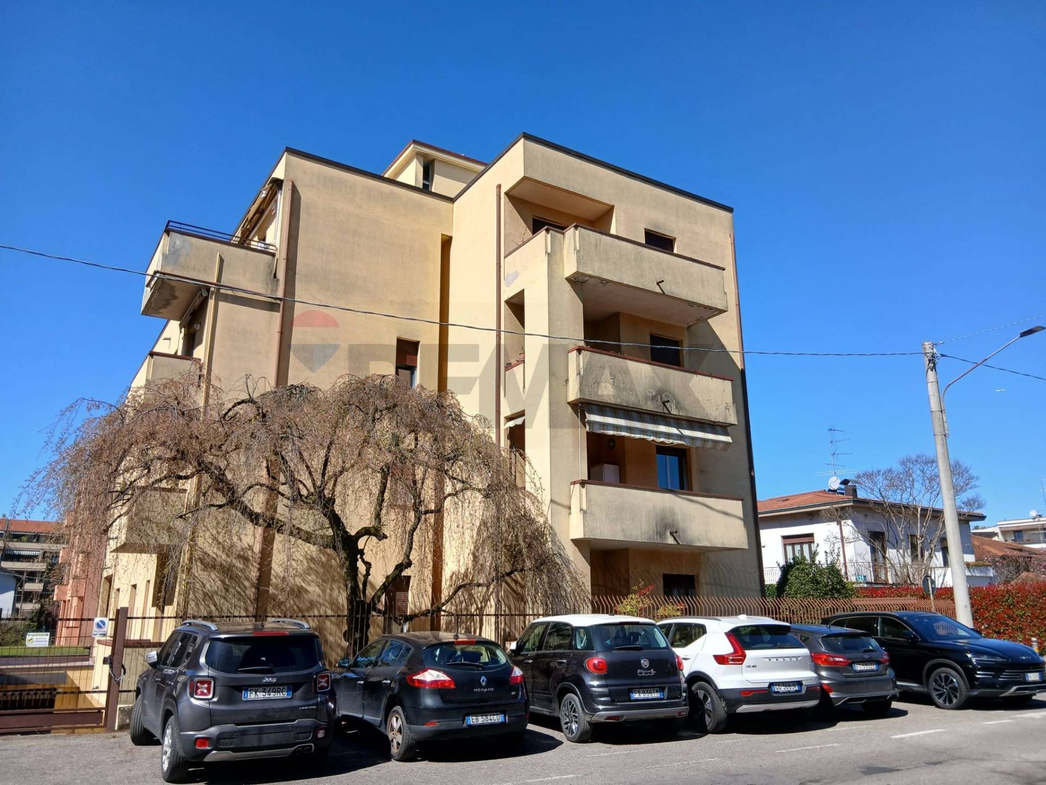 Edificio all'aperto