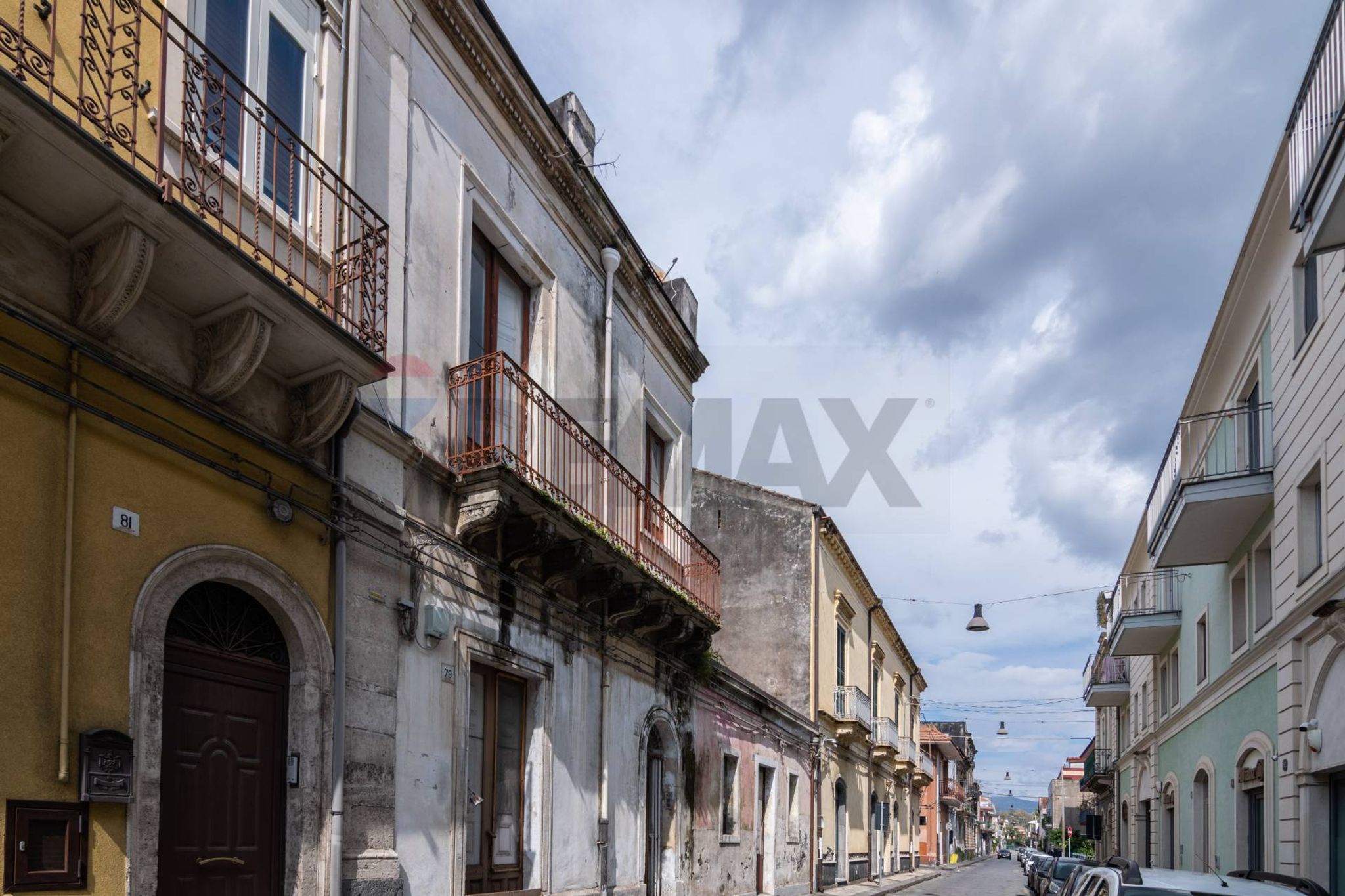 Edificio all'aperto