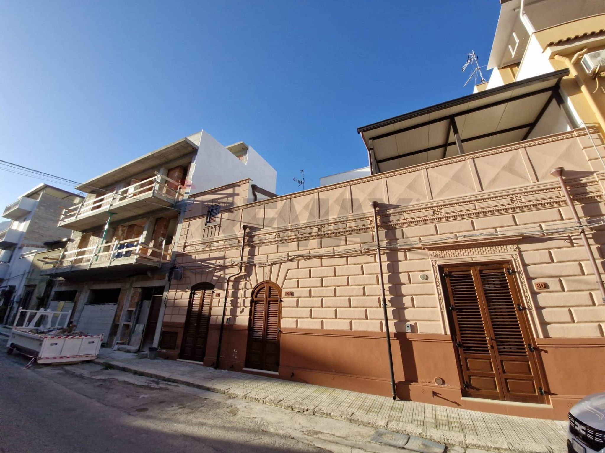 Edificio all'aperto