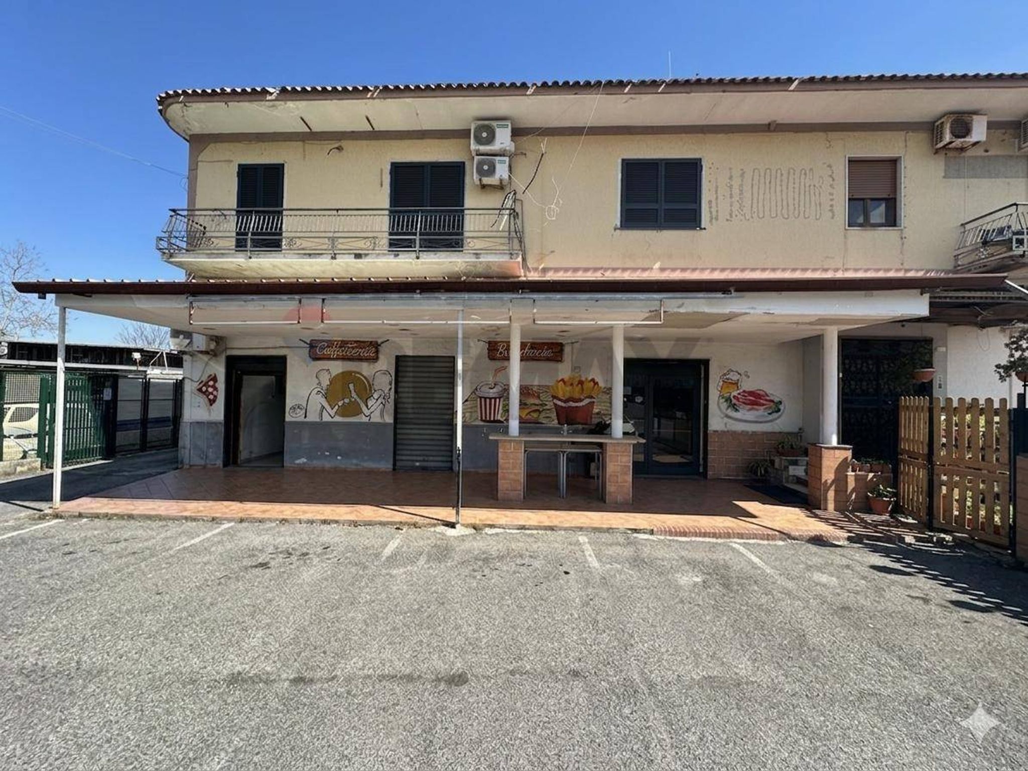 Immobile a Pozzuoli
