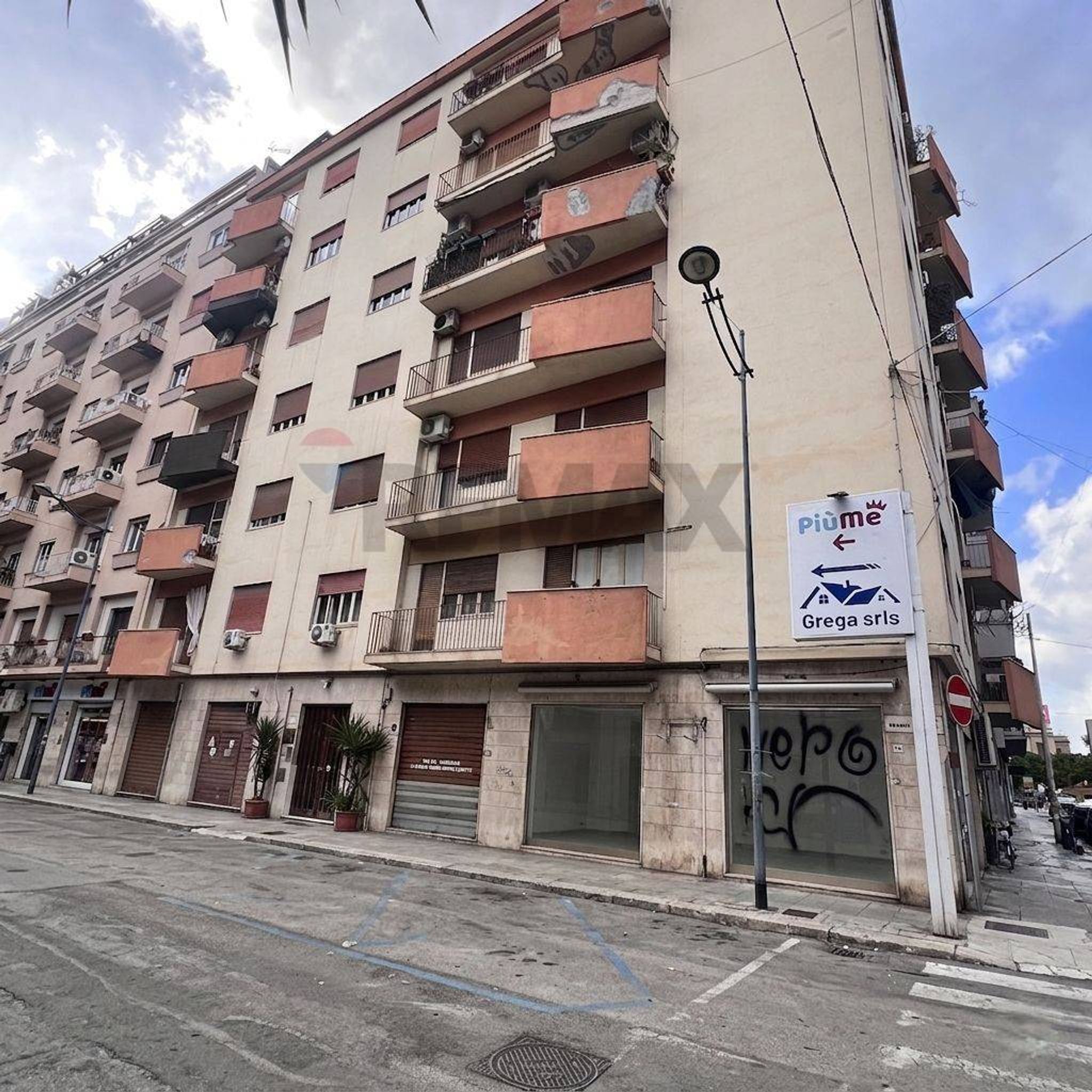 Edificio all'aperto