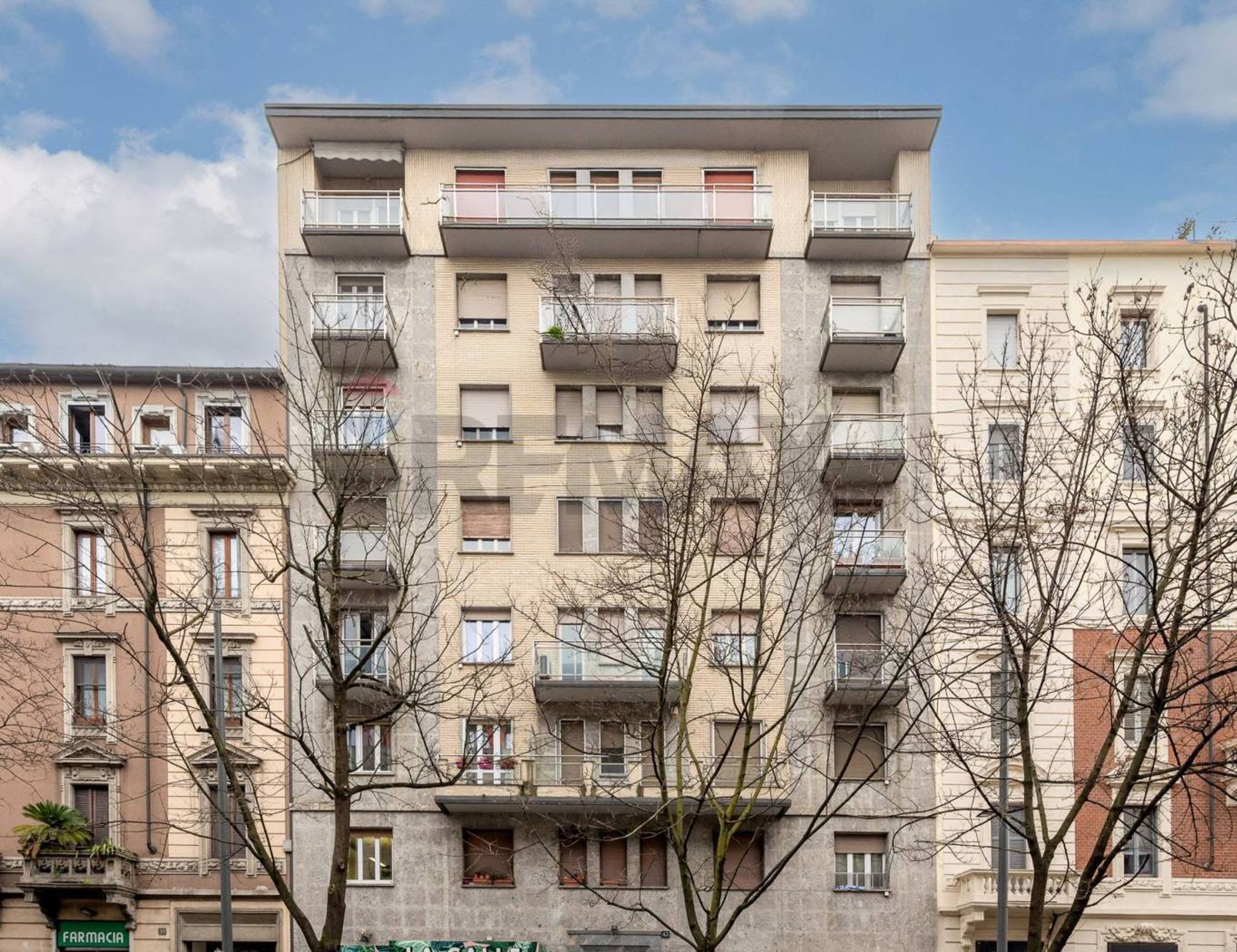 Edificio all'aperto