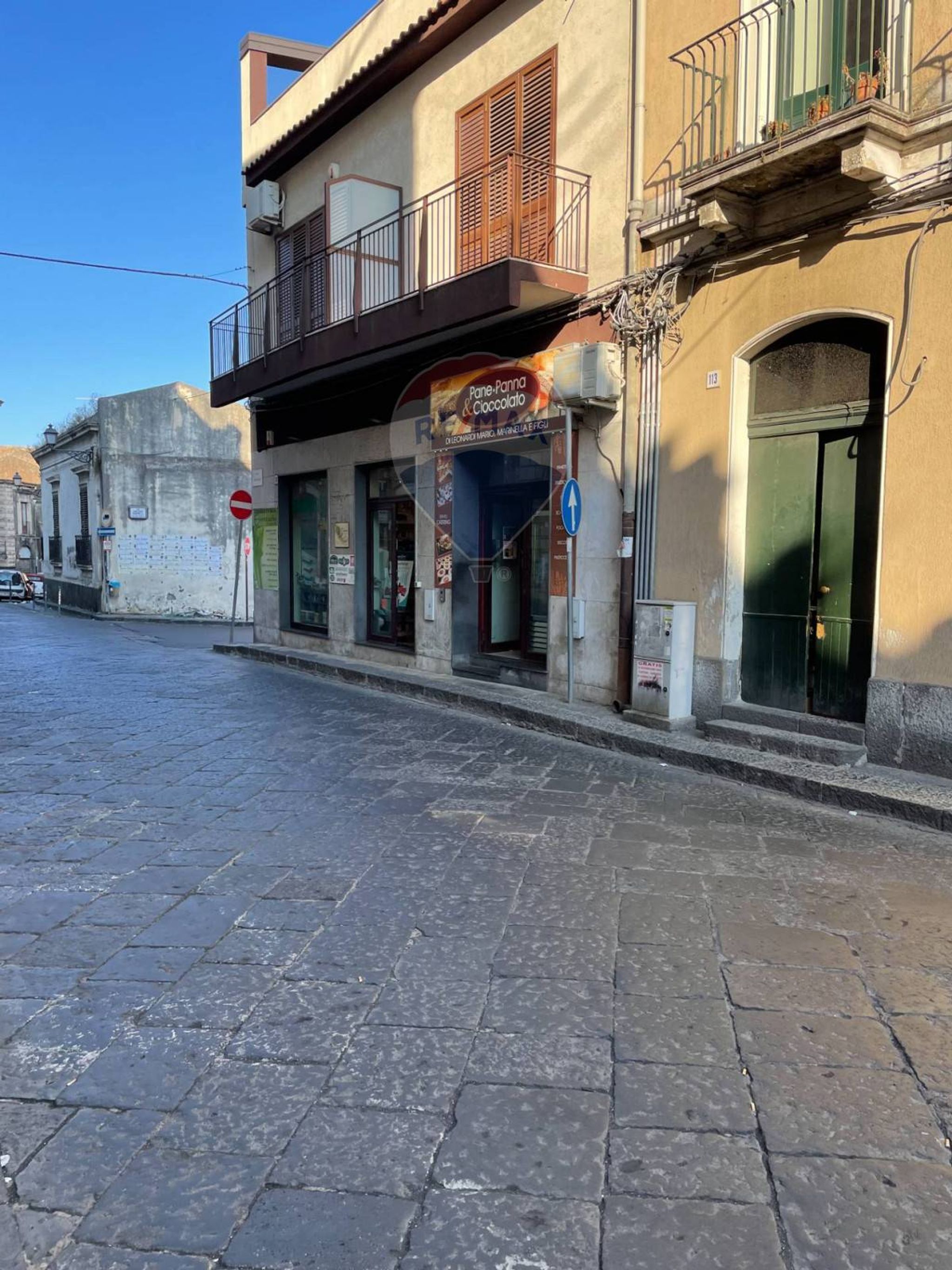 Edificio all'aperto