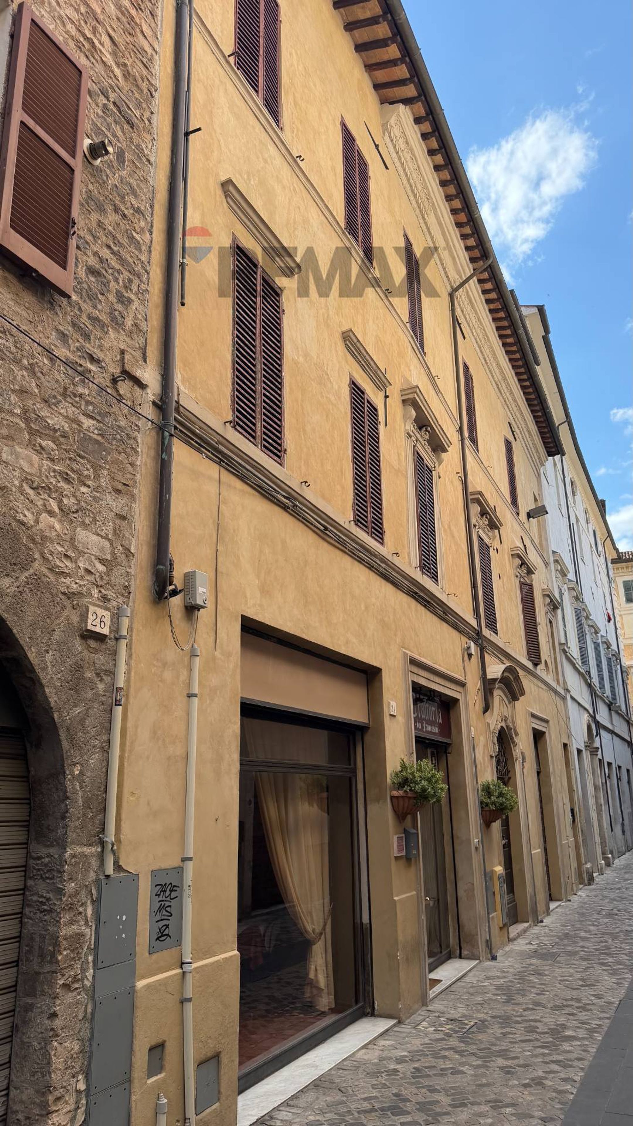 Edificio all'aperto