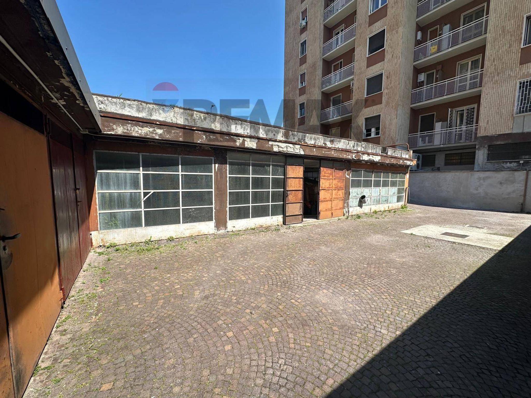 Edificio all'aperto