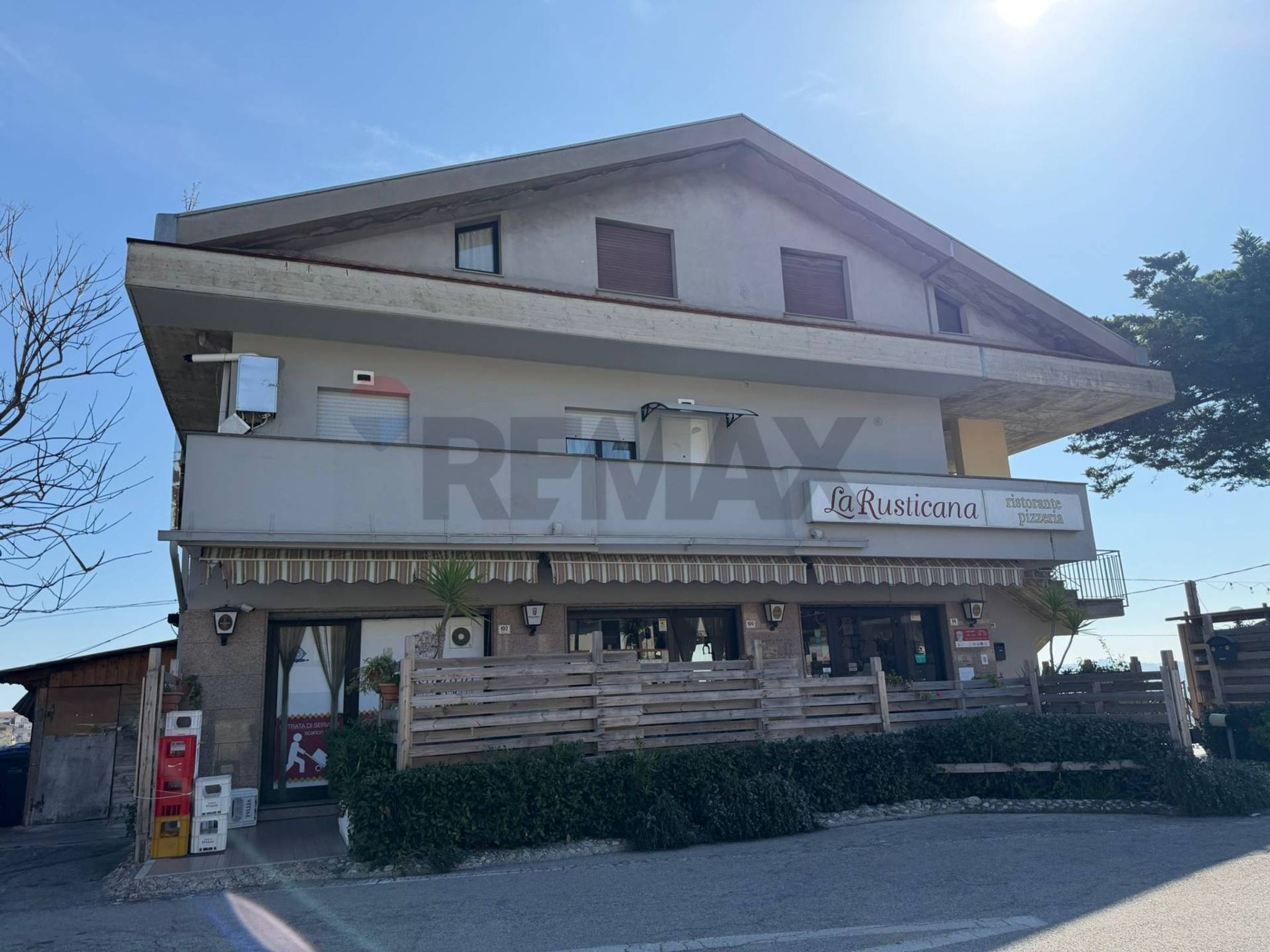 Edificio all'aperto