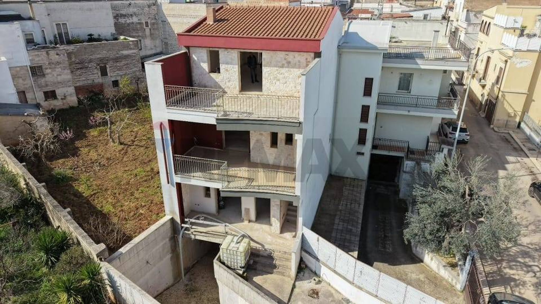 Edificio all'aperto