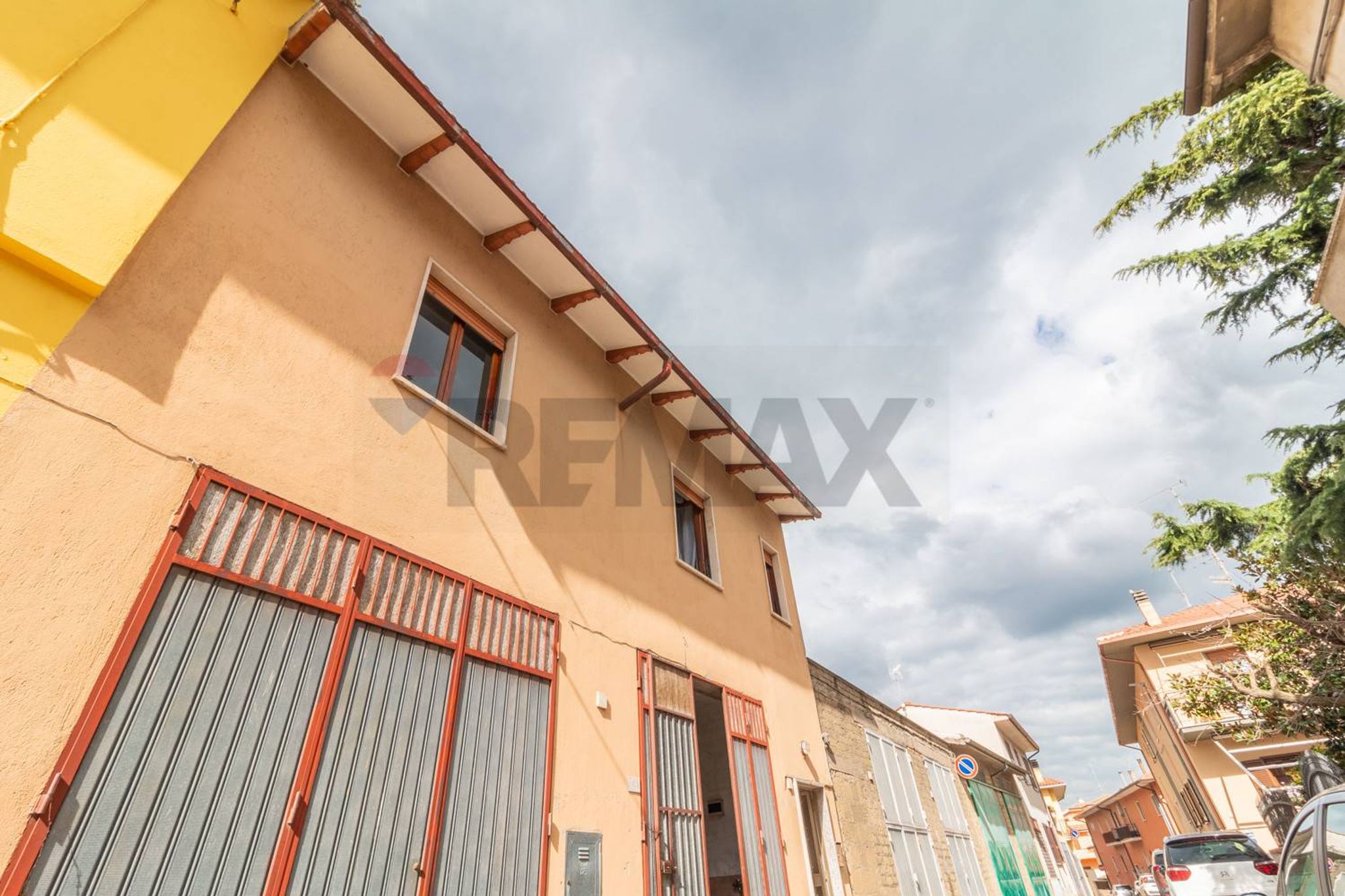 Edificio all'aperto